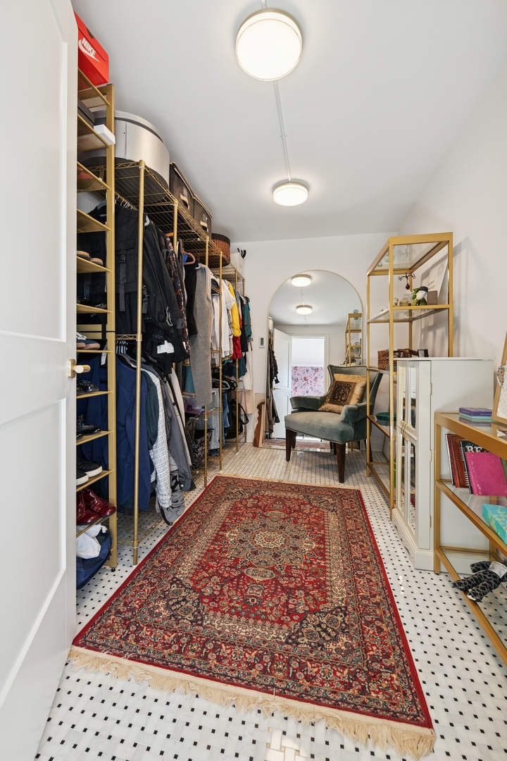 1630 Sheridan Road Unit: 8K
