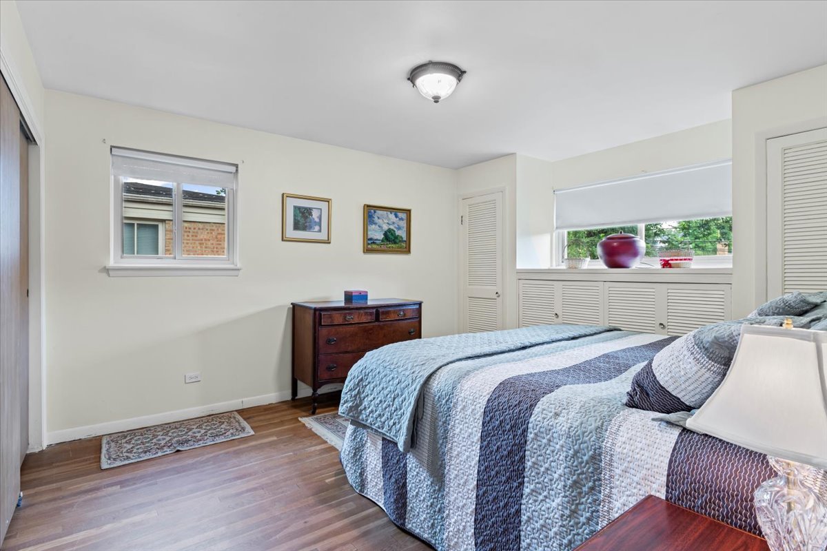 619 Leamington Avenue