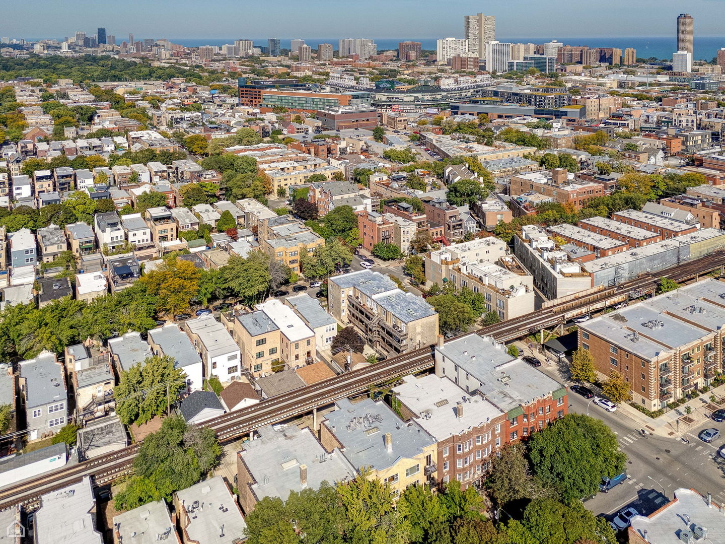 1210 W Roscoe Street Unit: 1