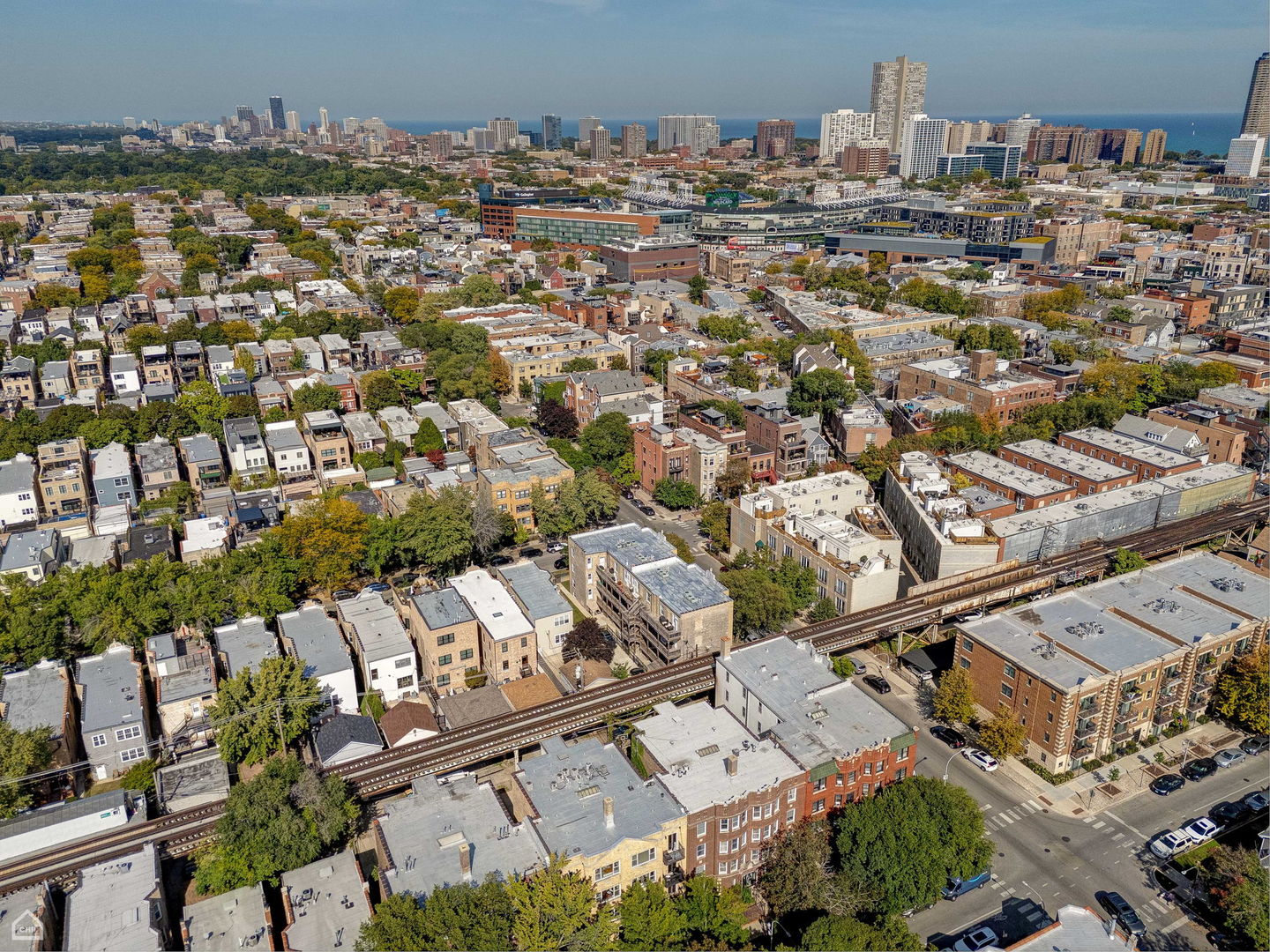 1210 W Roscoe Street Unit: 1