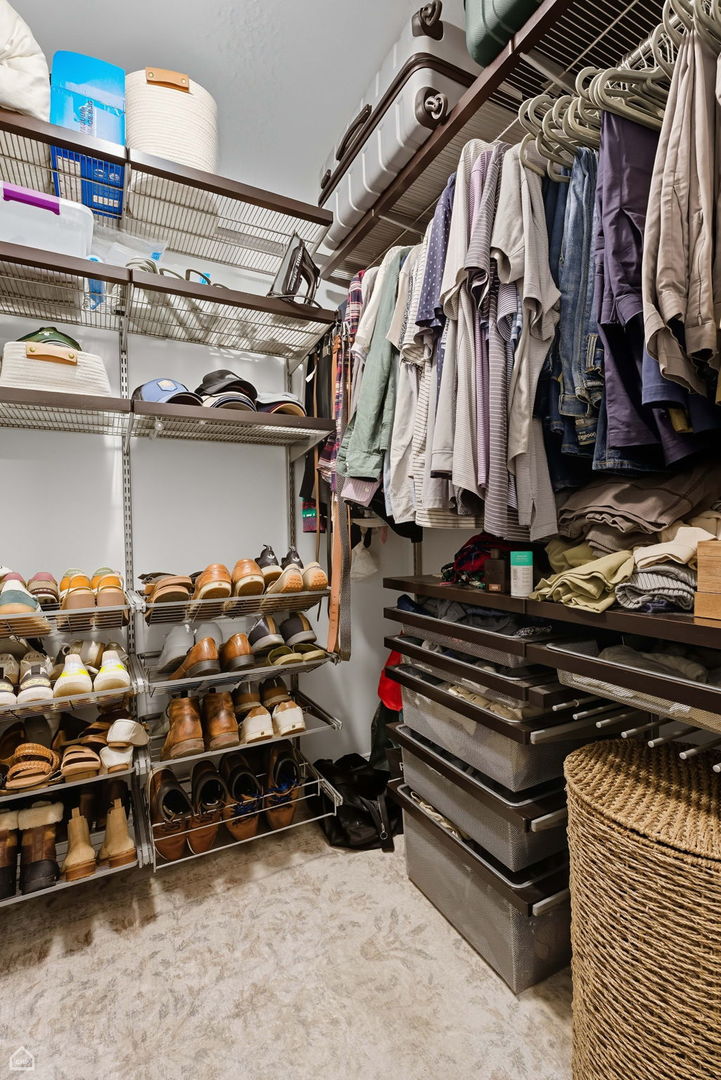 1210 W Roscoe Street Unit: 1