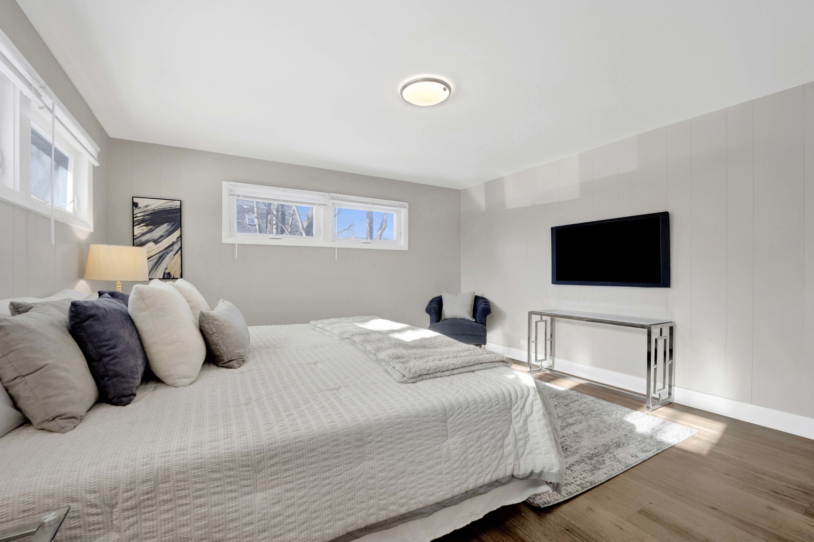 2011 Cleveland Street