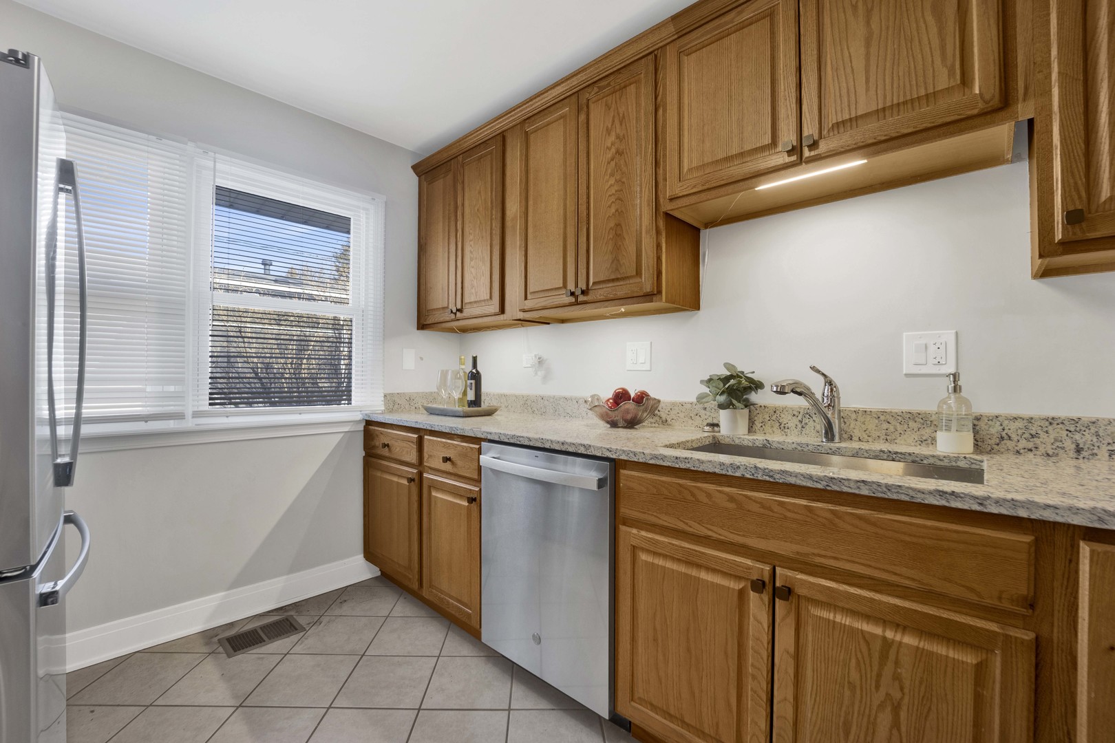 2011 Cleveland Street