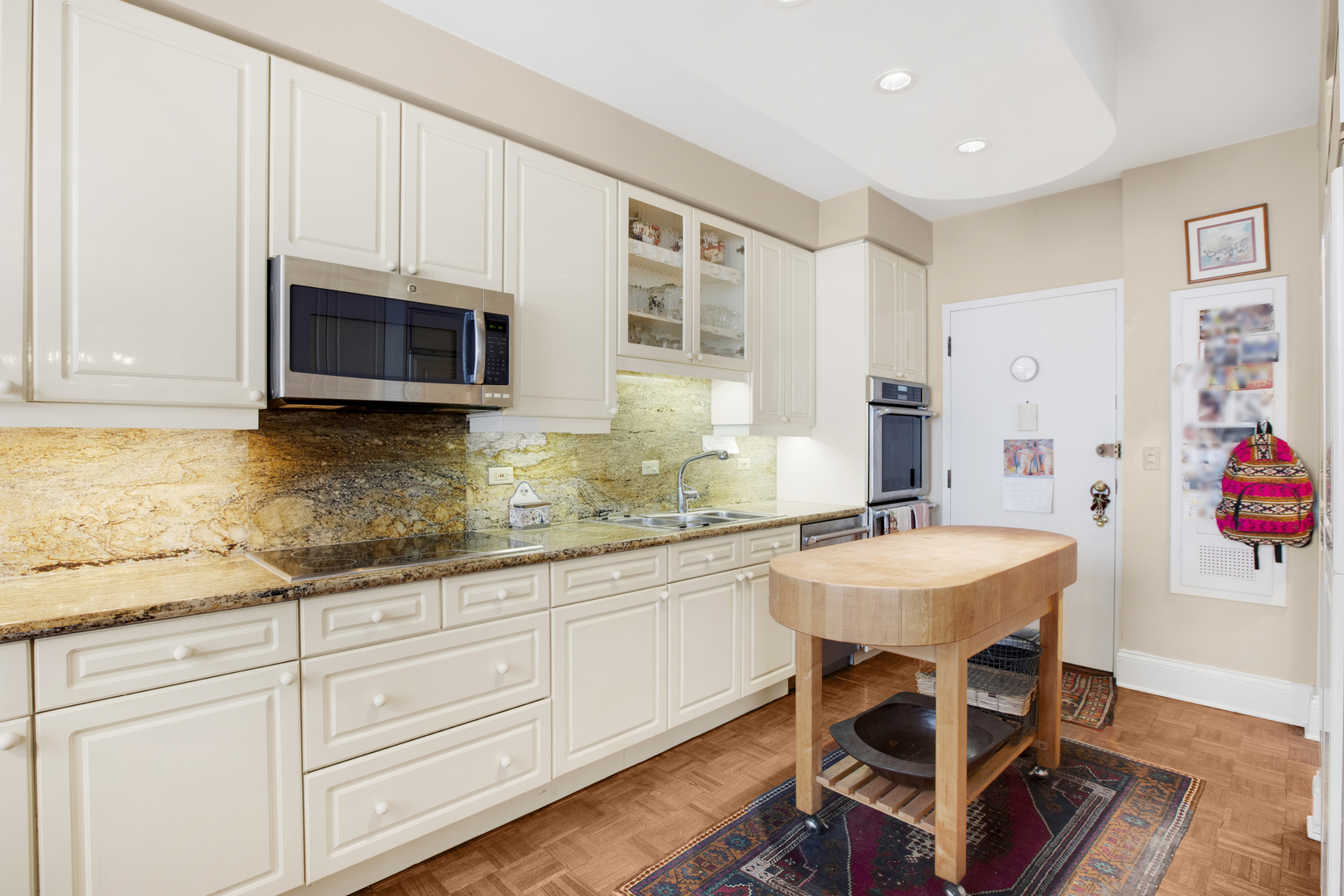 1040 N Lake Shore Drive Unit: 29B