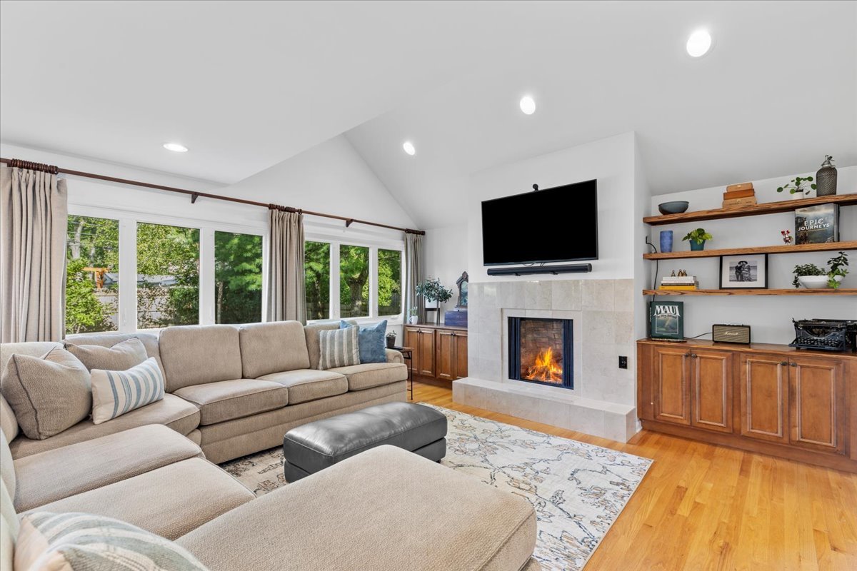 40 Williamsburg Road