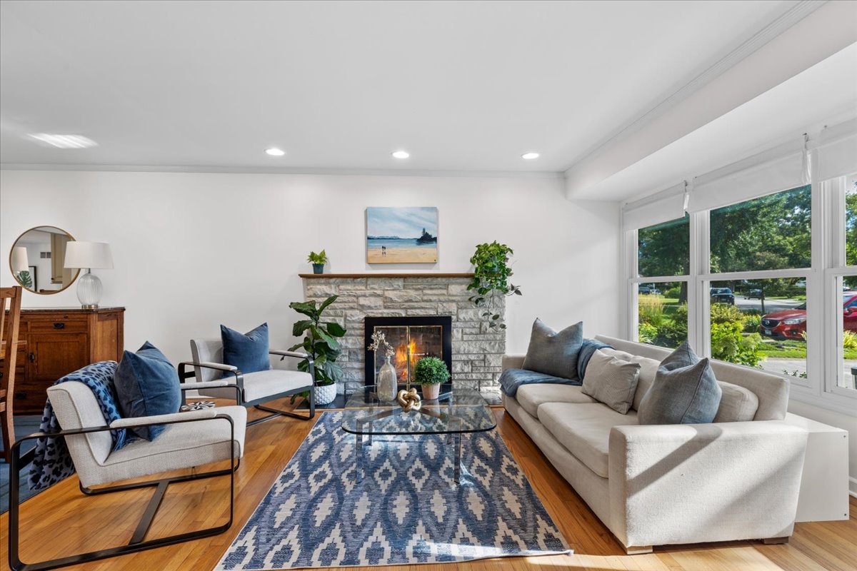 40 Williamsburg Road