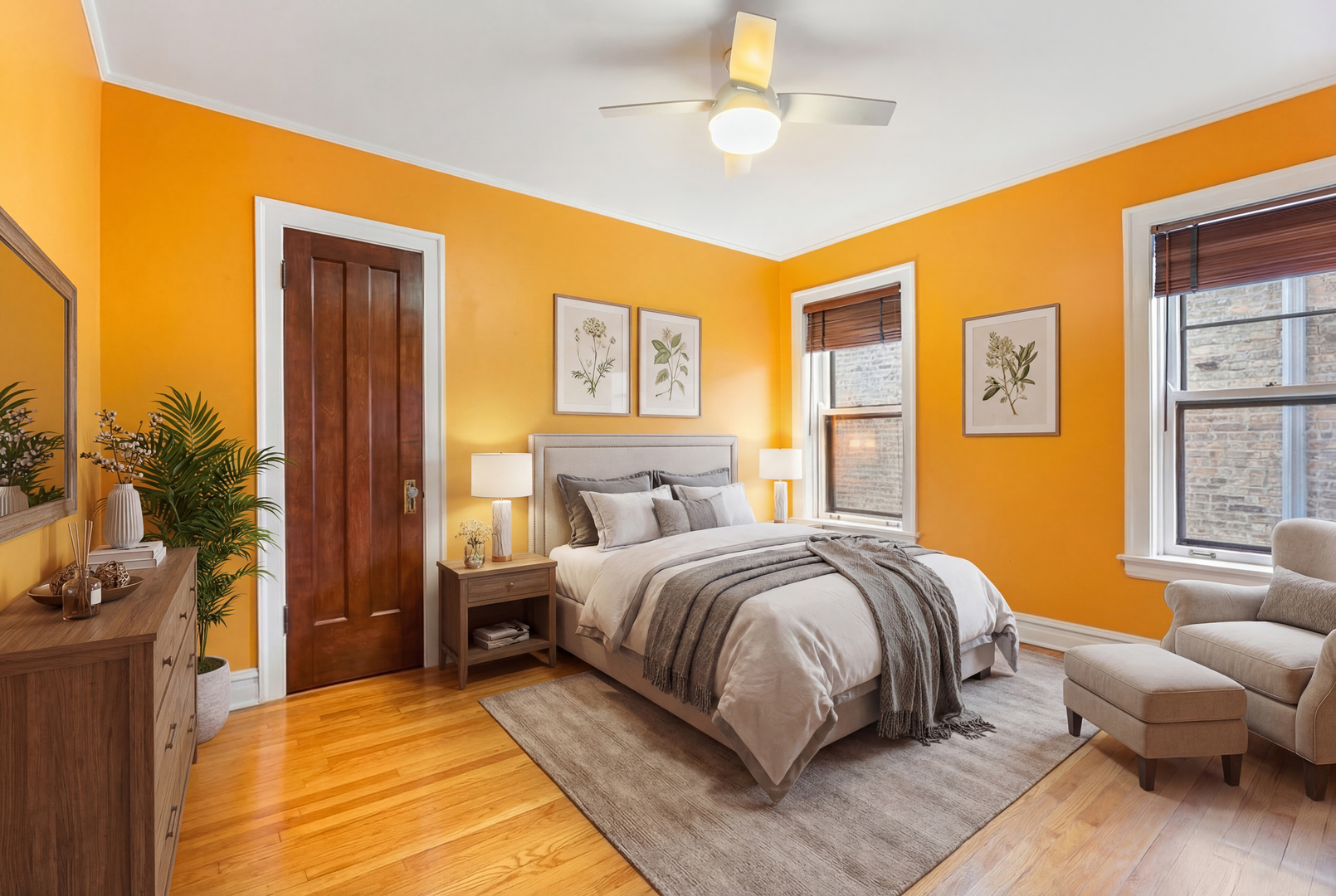 721 Hinman Avenue Unit: 2W