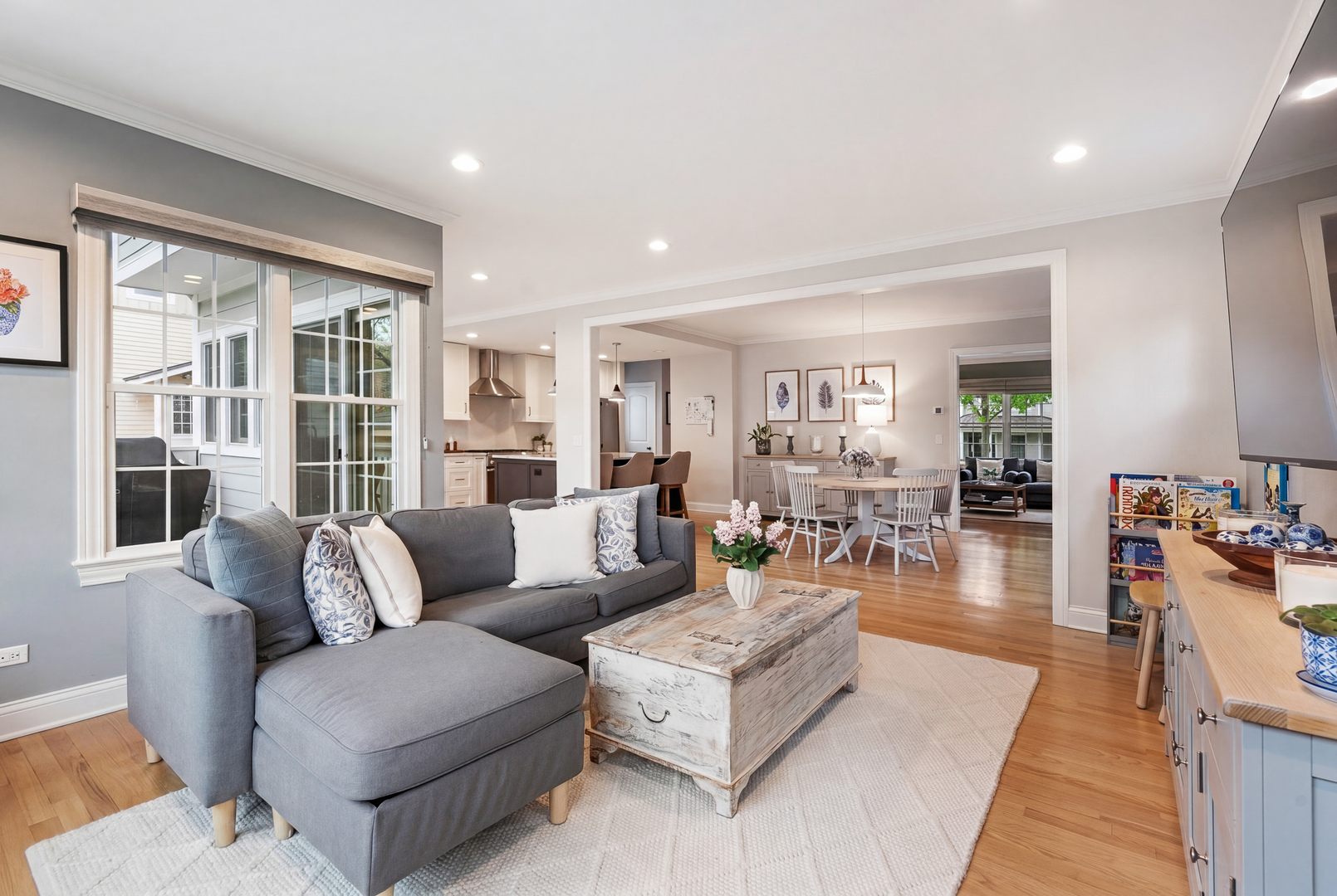 419 Prairie Avenue
