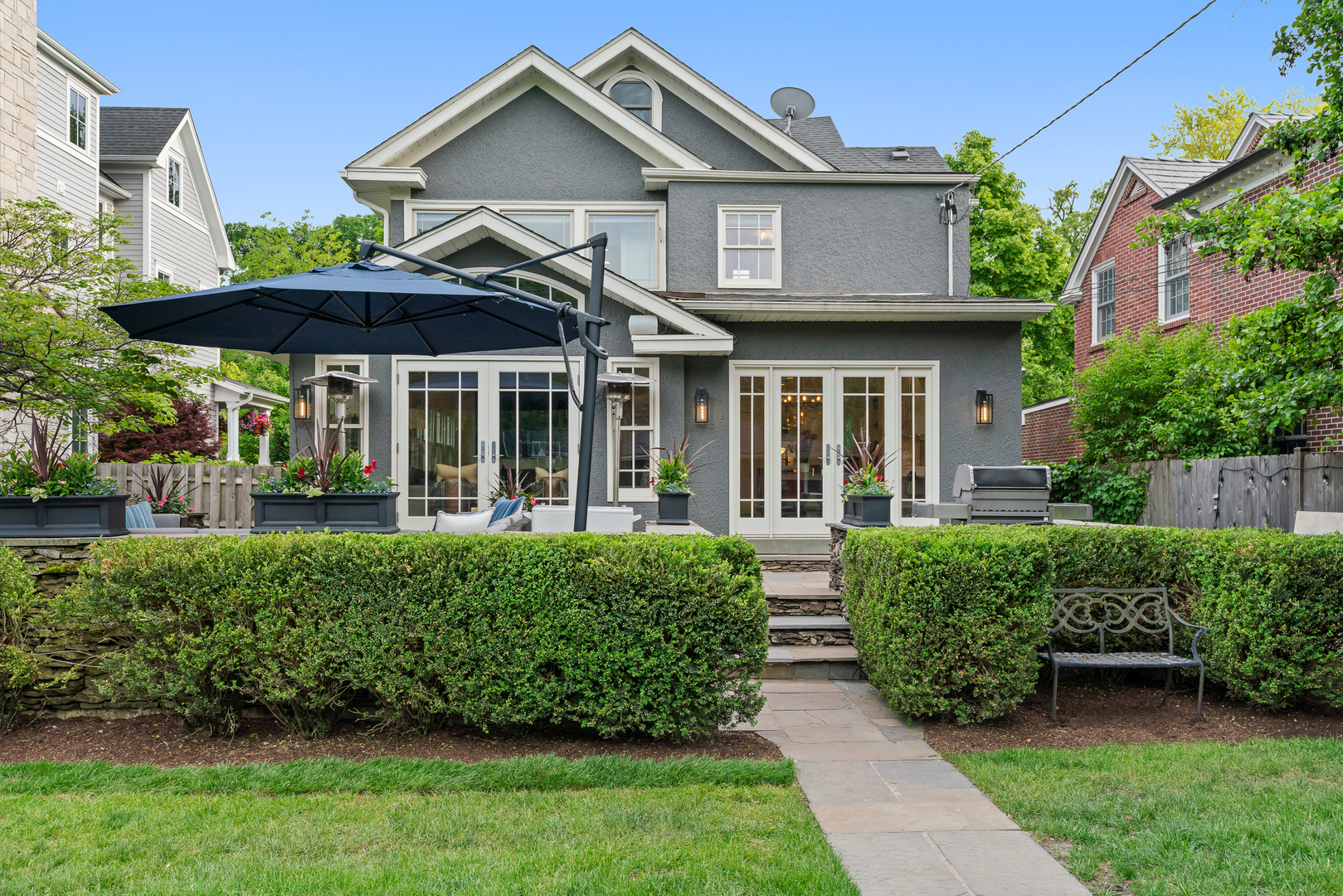 1132 Ashland Avenue