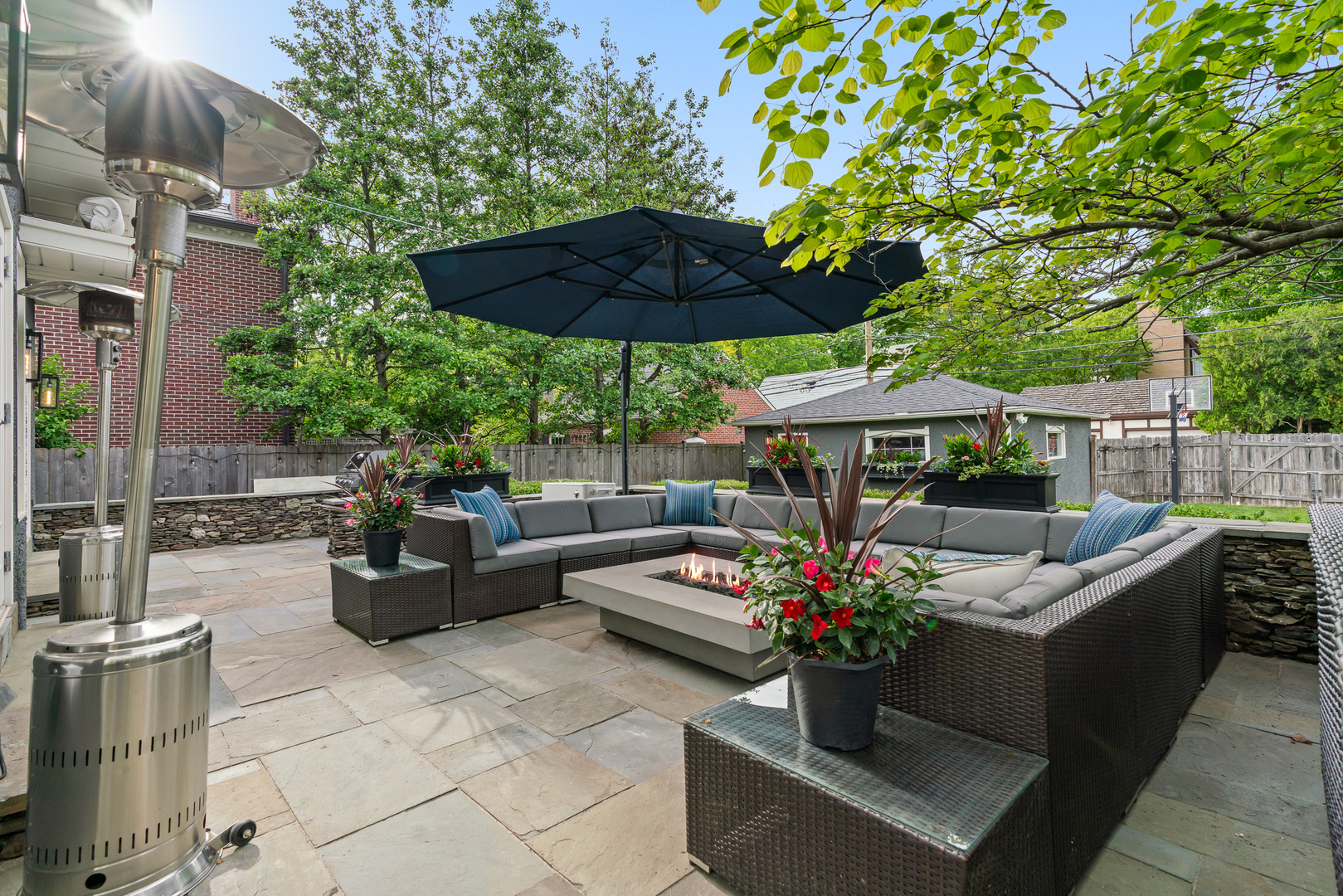 1132 Ashland Avenue