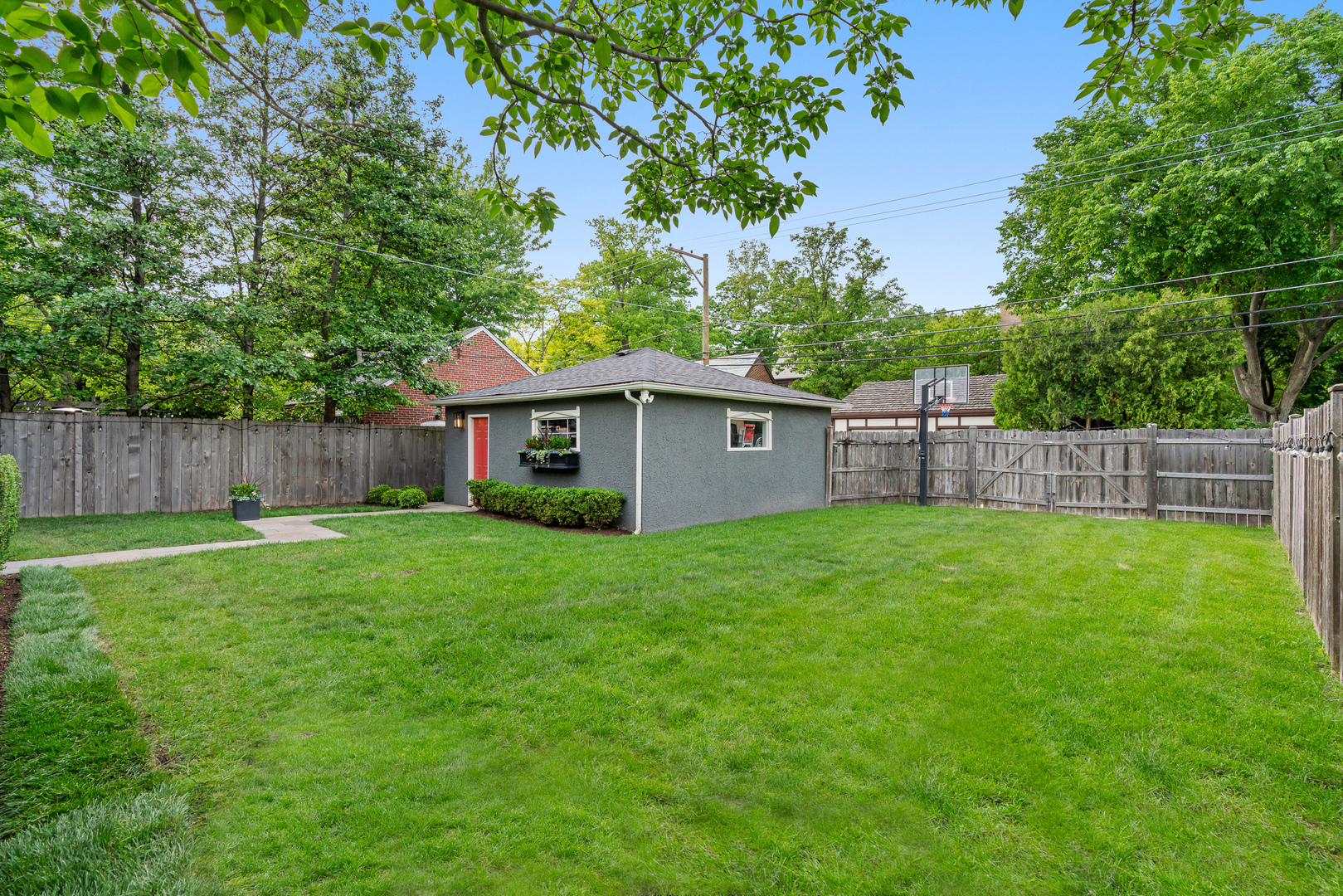 1132 Ashland Avenue