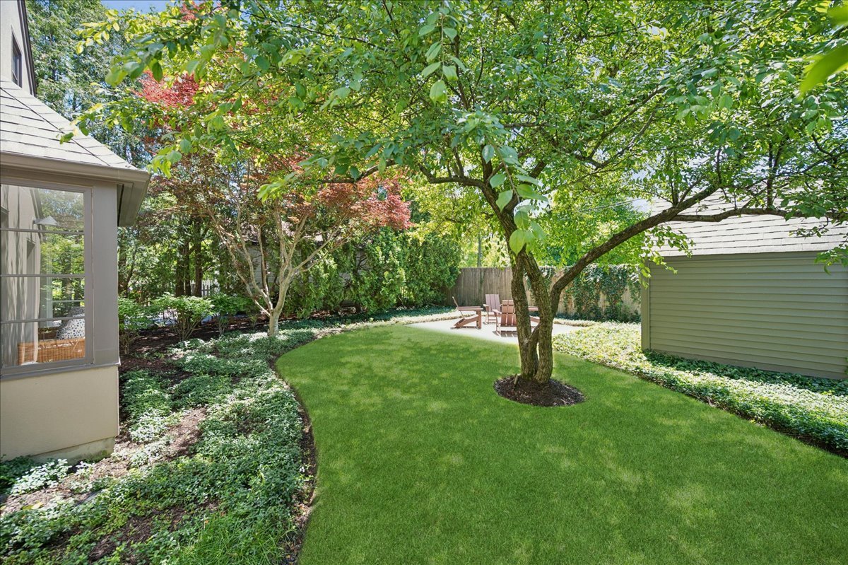 154 Glenwood Avenue