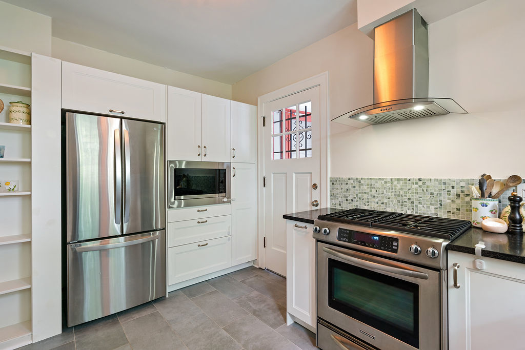 1920 Lincoln Street Unit: 3S