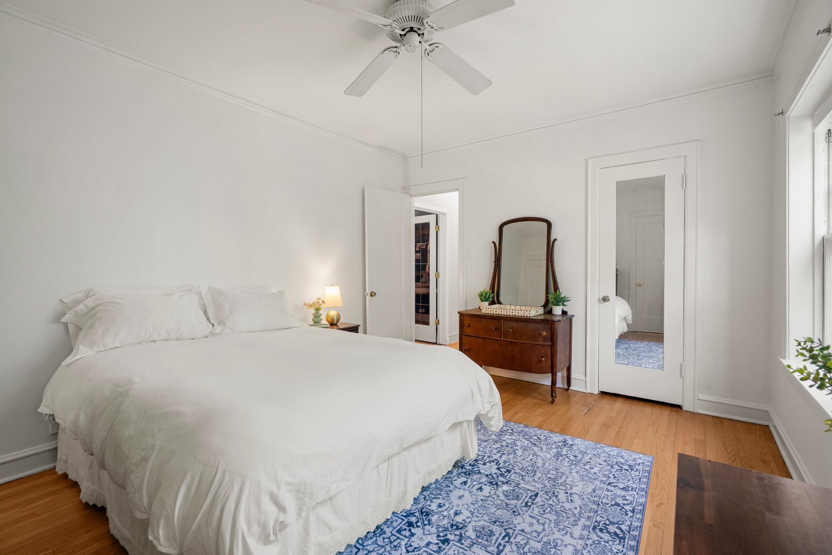 496 Sheridan Road Unit: 1