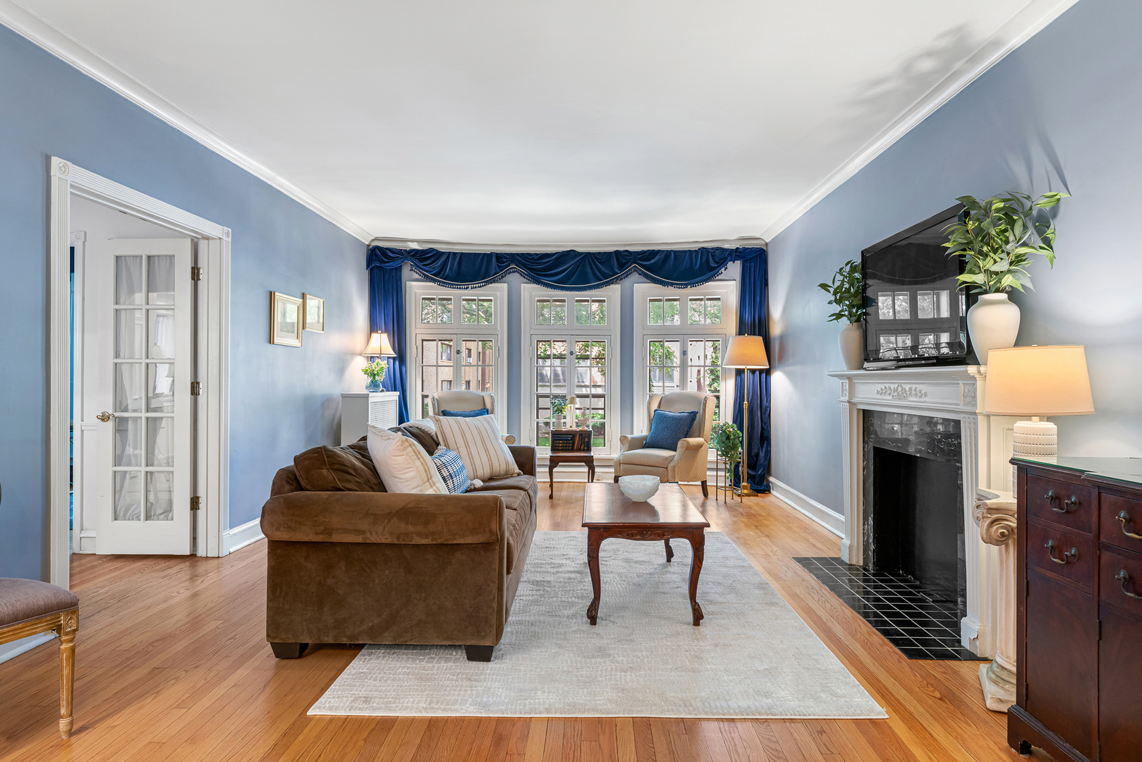 496 Sheridan Road Unit: 1