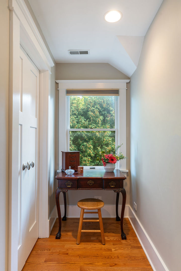 216 4th Street