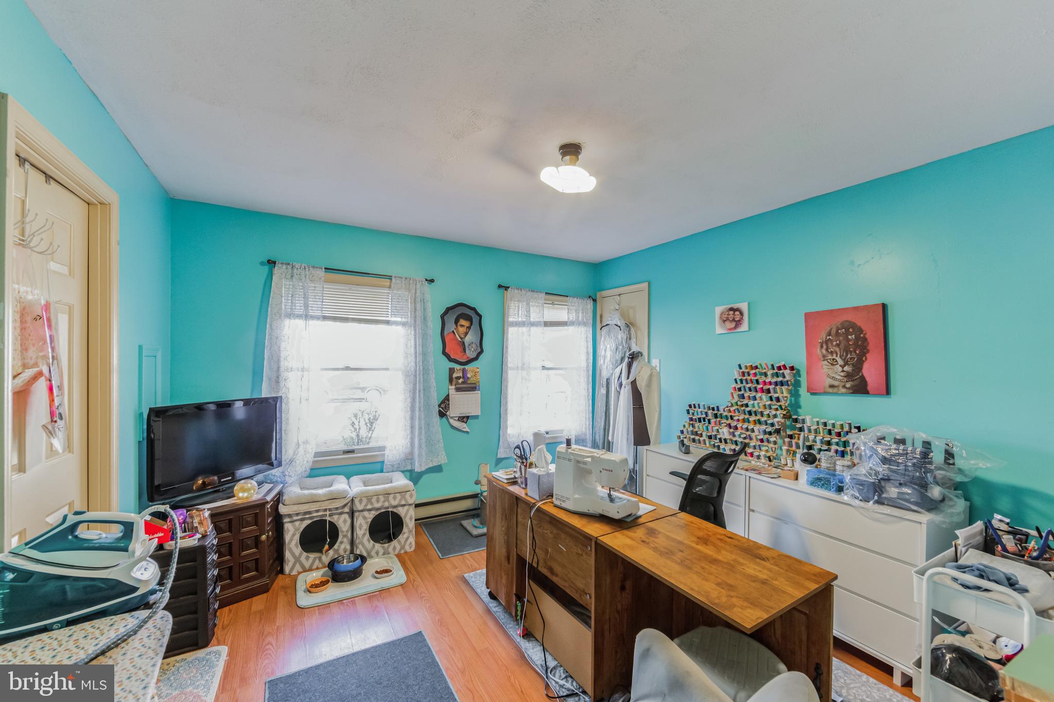 1408 Hopkins Ave
