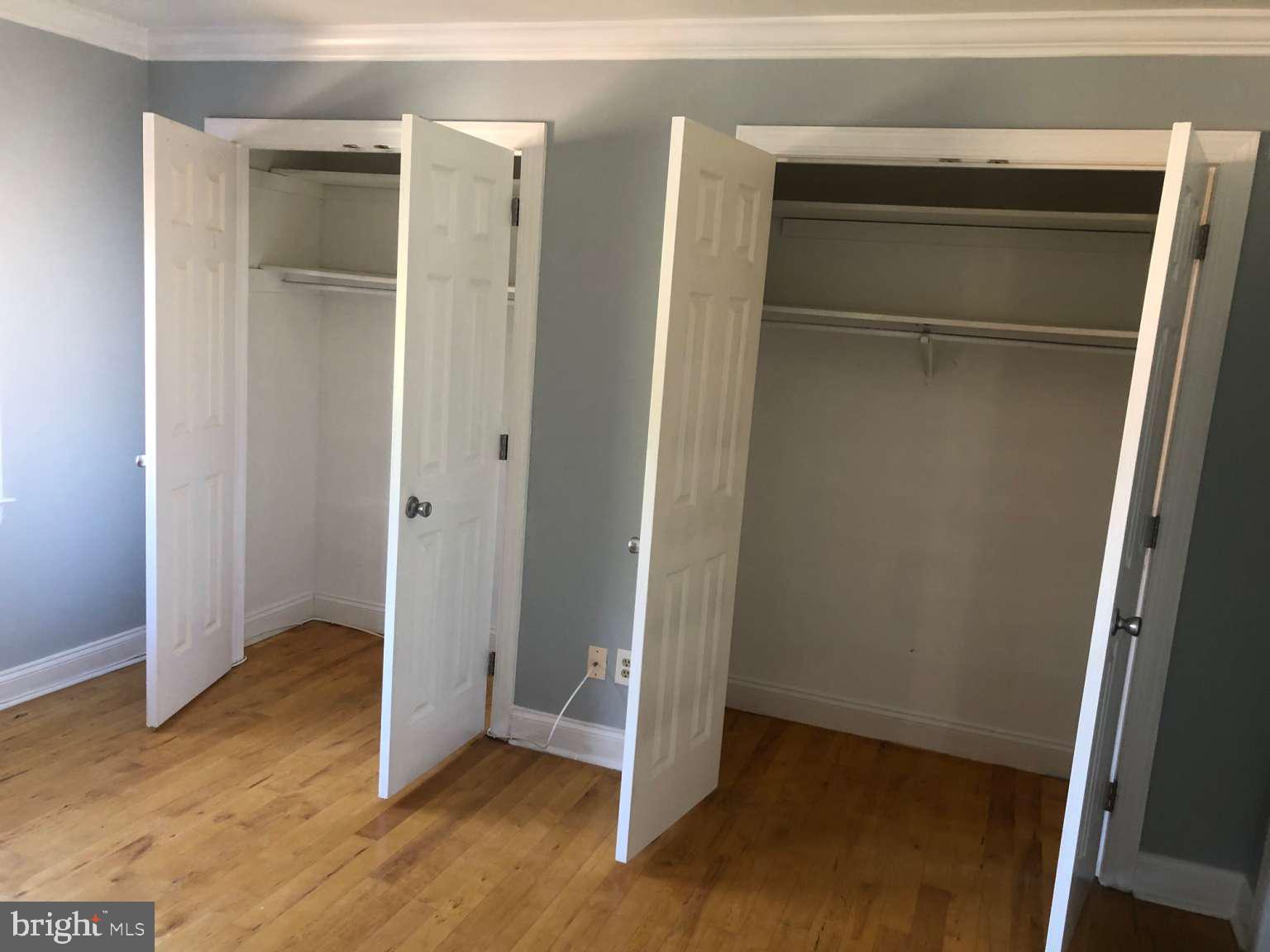 21 Servan Ct