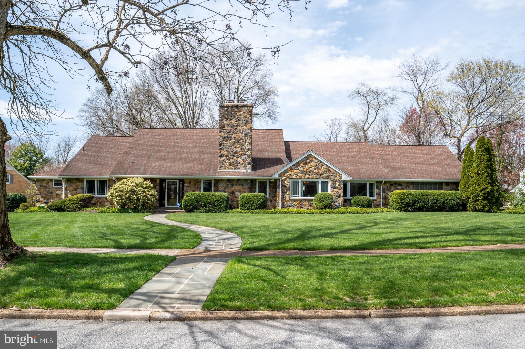 211 Welwyn Rd