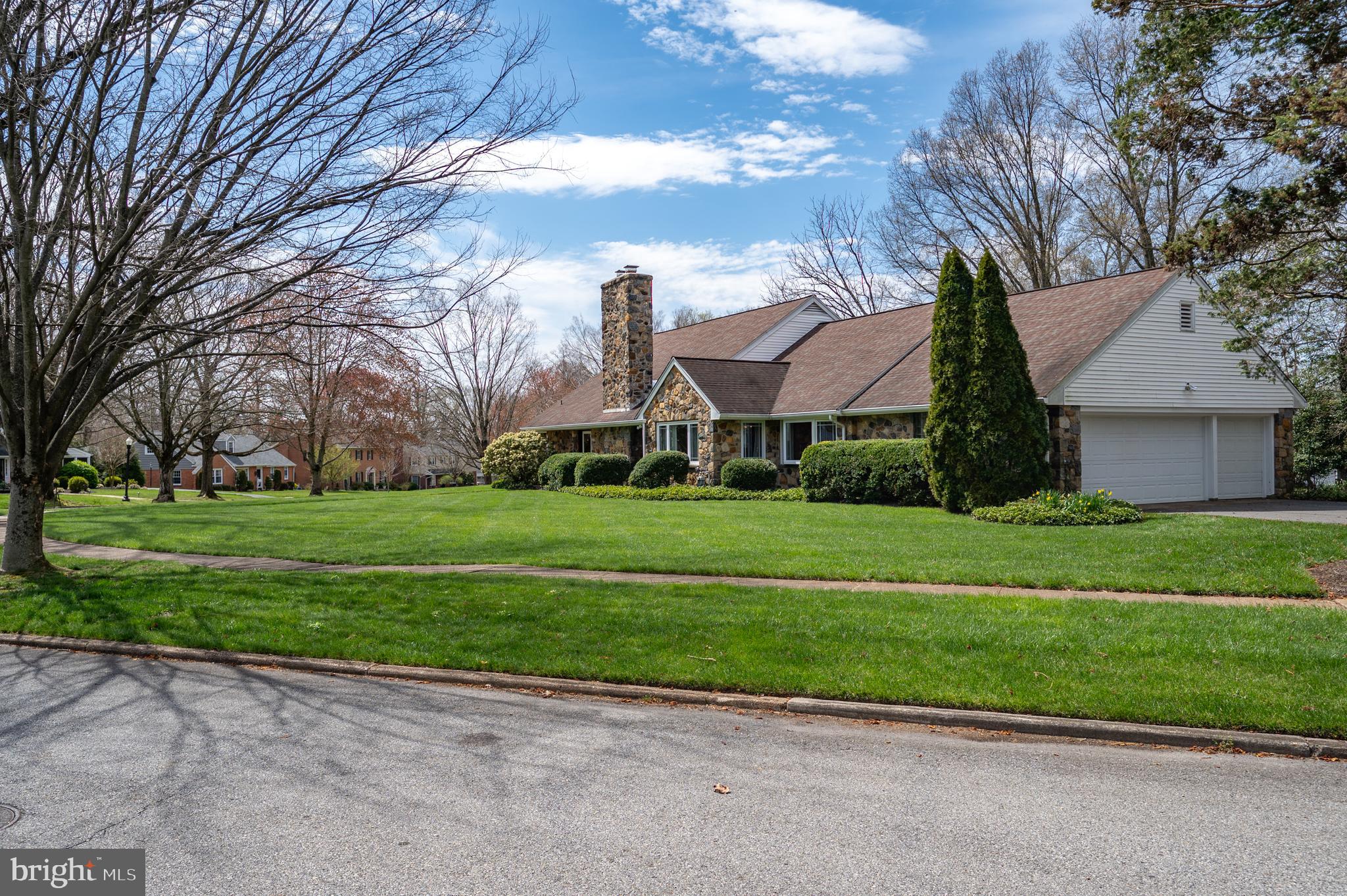 211 Welwyn Rd