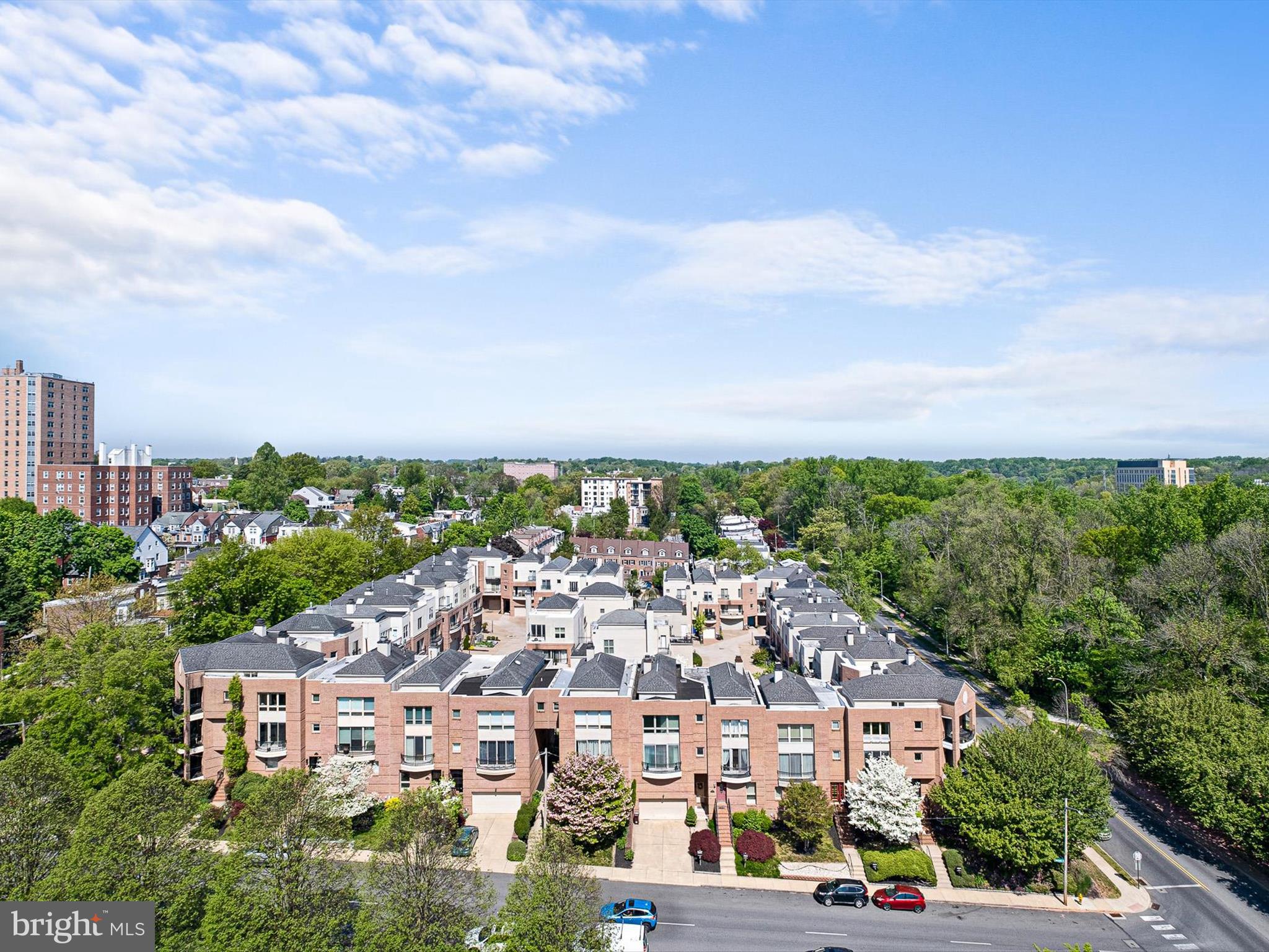1100-Unit 1108 Lovering Ave #1108