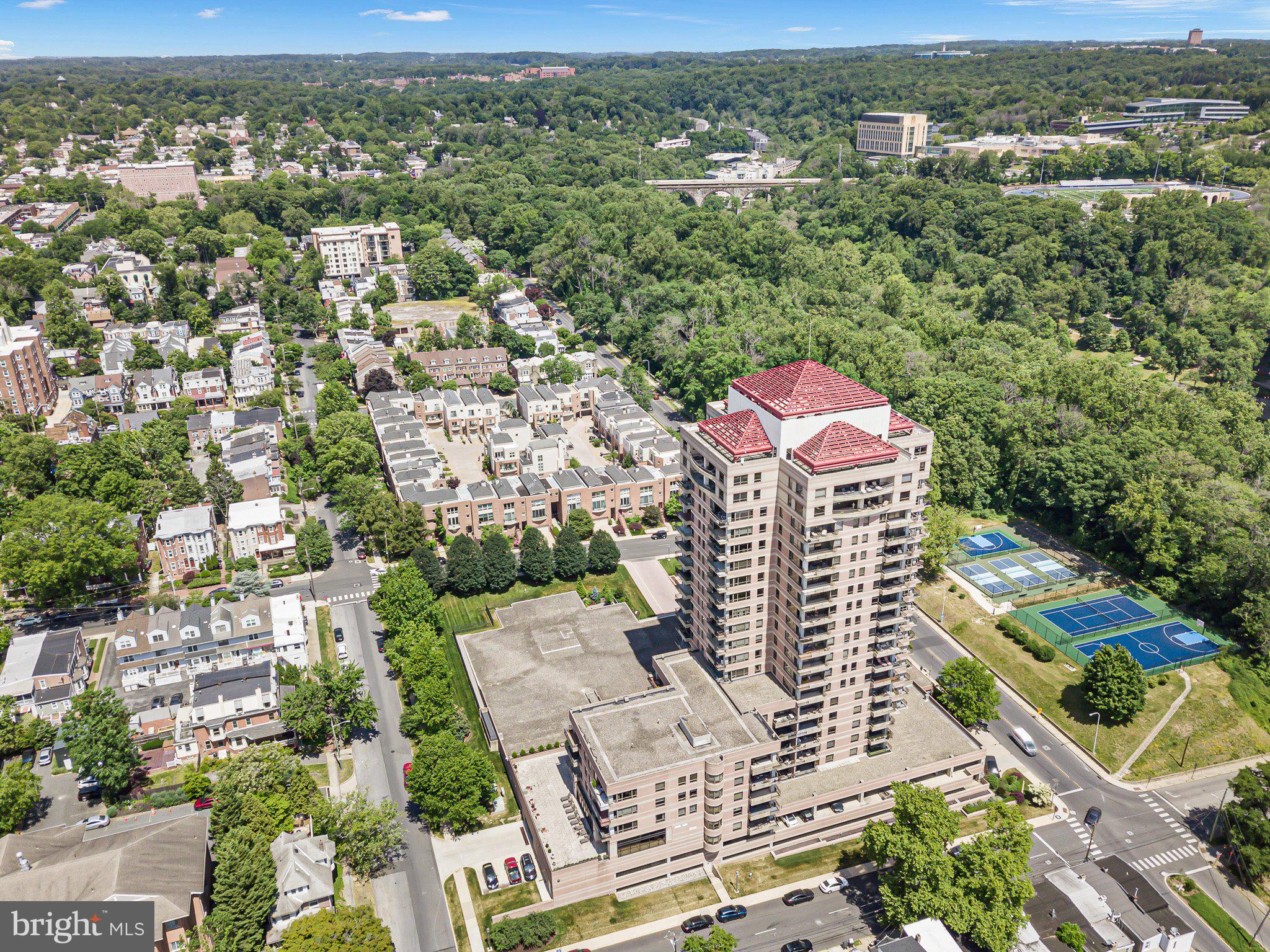 1100-Unit 1108 Lovering Ave #1108