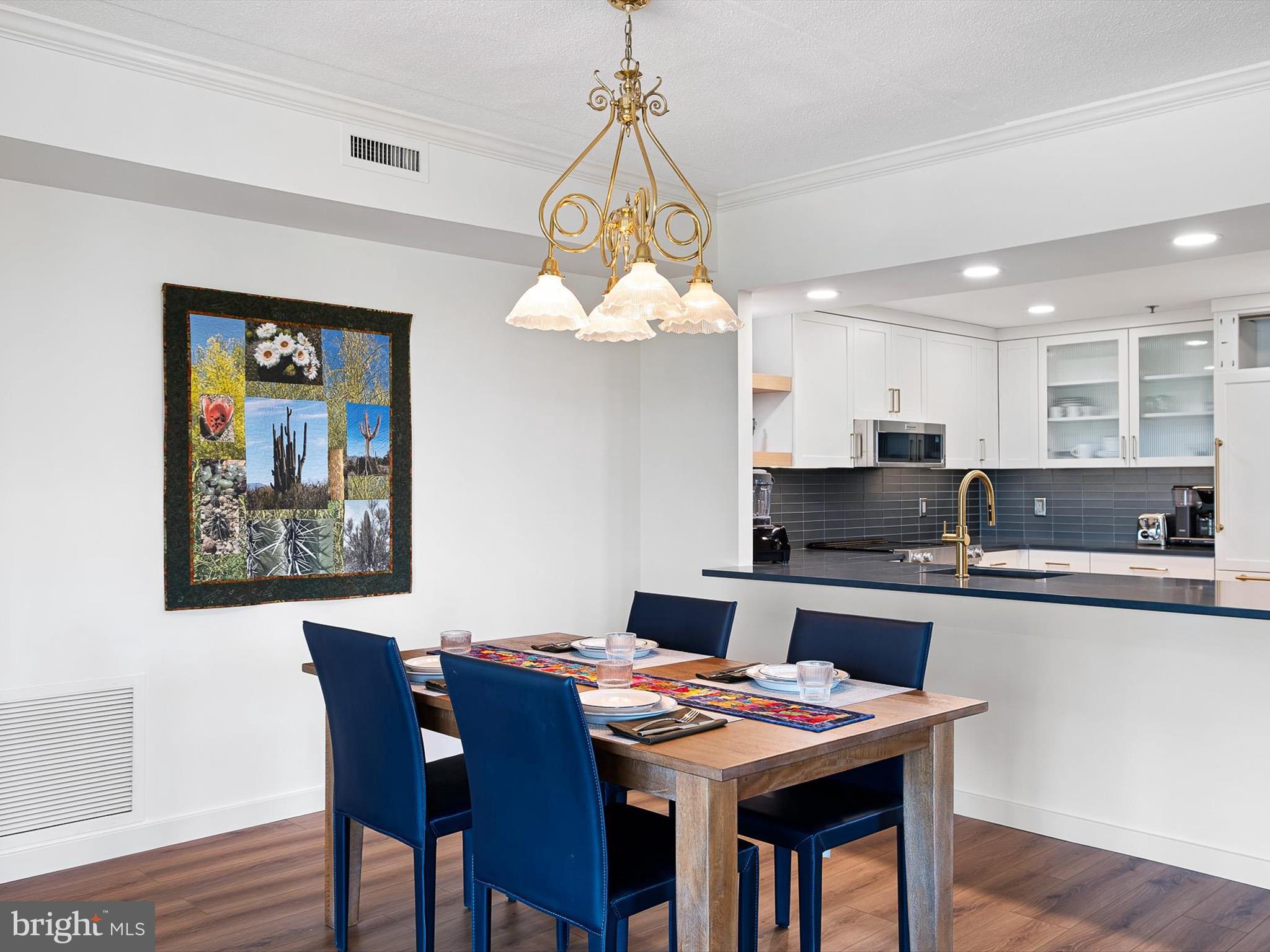 1100-Unit 1108 Lovering Ave #1108