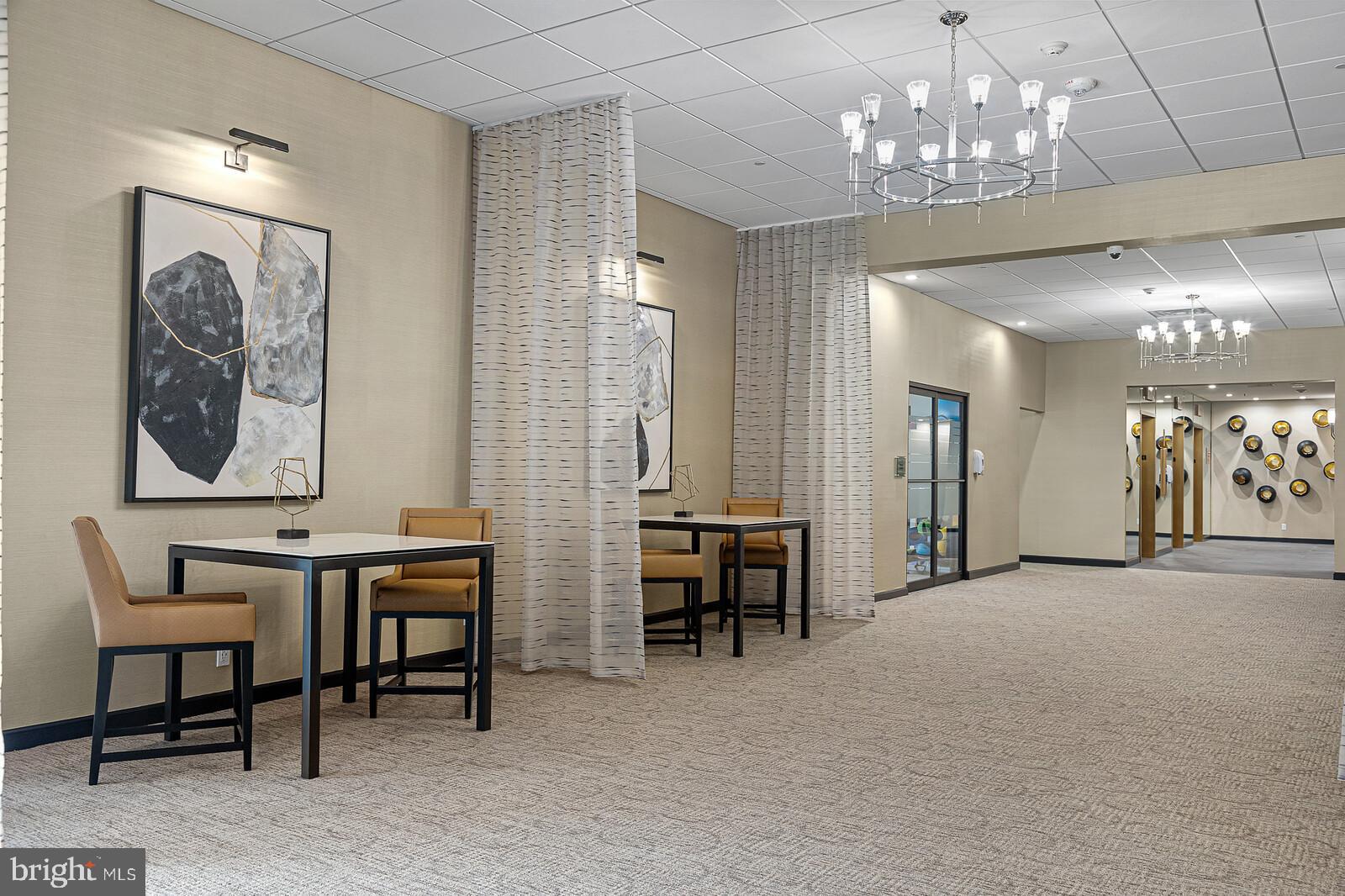 1100-Unit 1108 Lovering Ave #1108