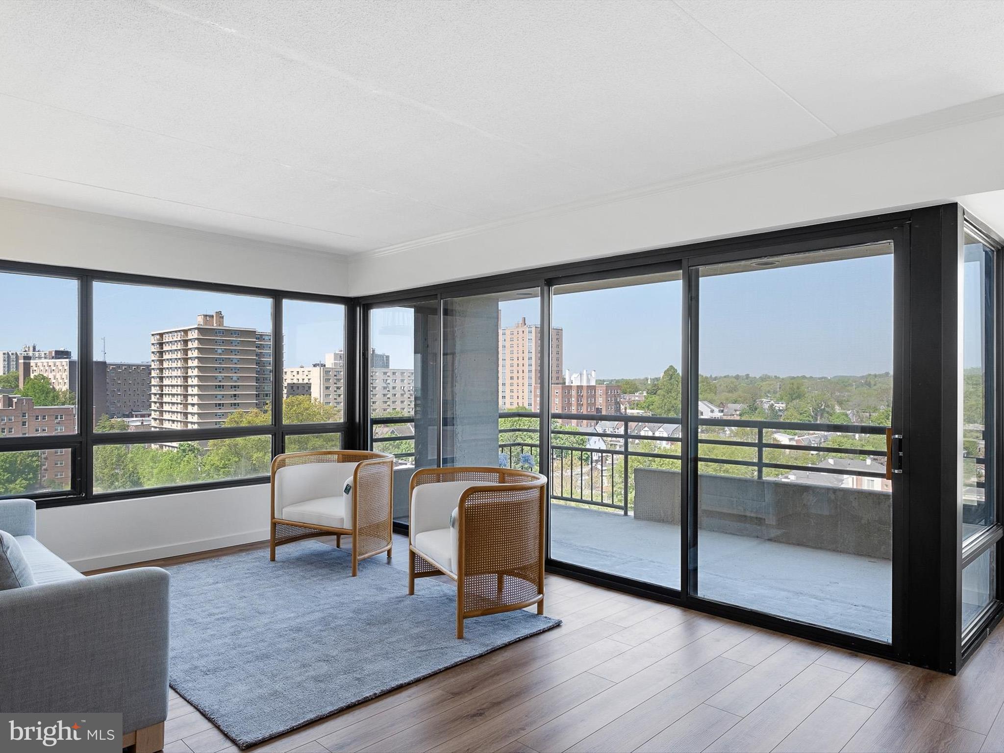 1100-Unit 1108 Lovering Ave #1108