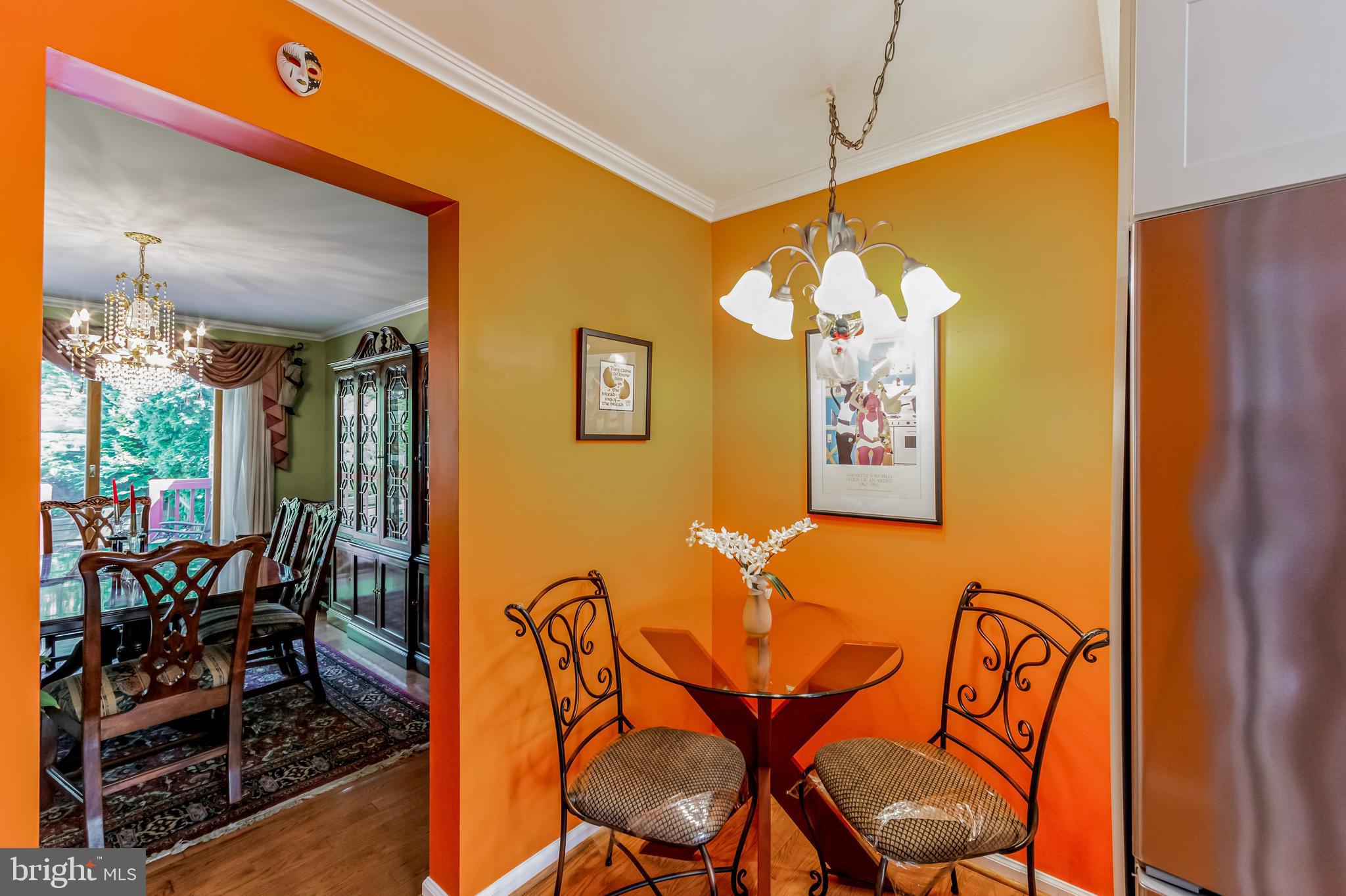 305 Lynley Ln