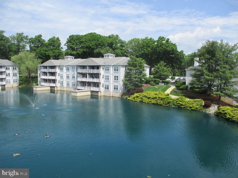 2206 Waters Edge Dr #47