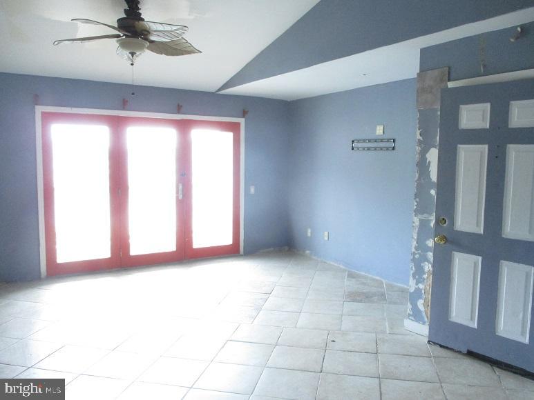 2206 Waters Edge Dr #47