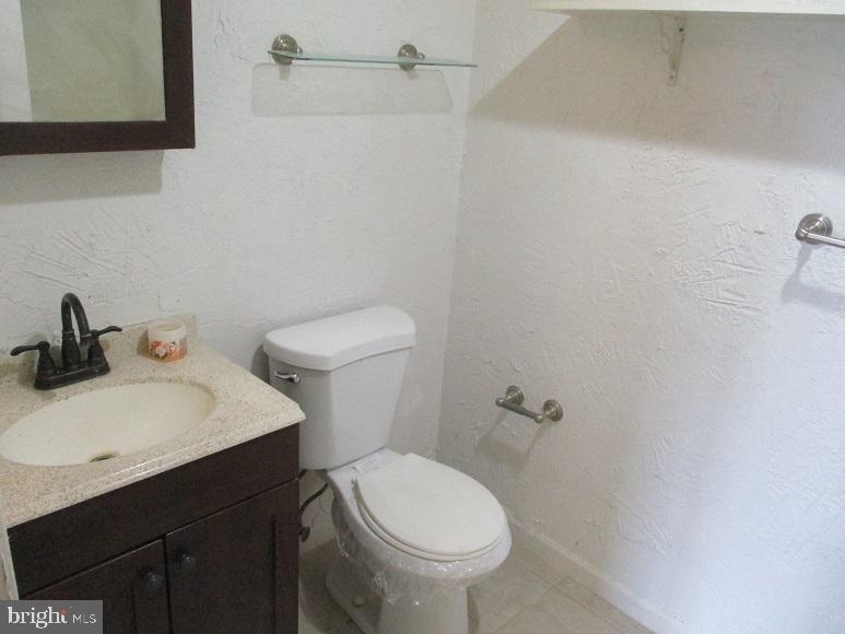 2206 Waters Edge Dr #47