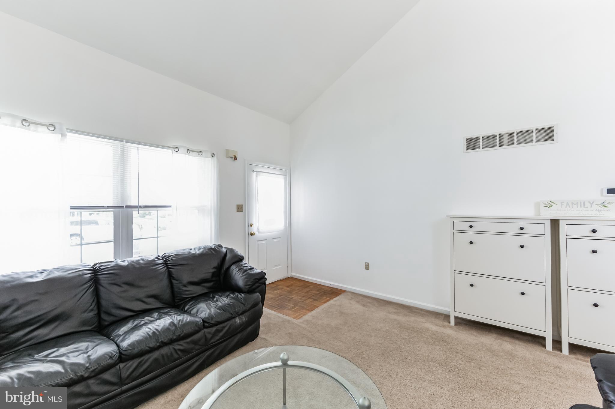 304 Paddington Dr