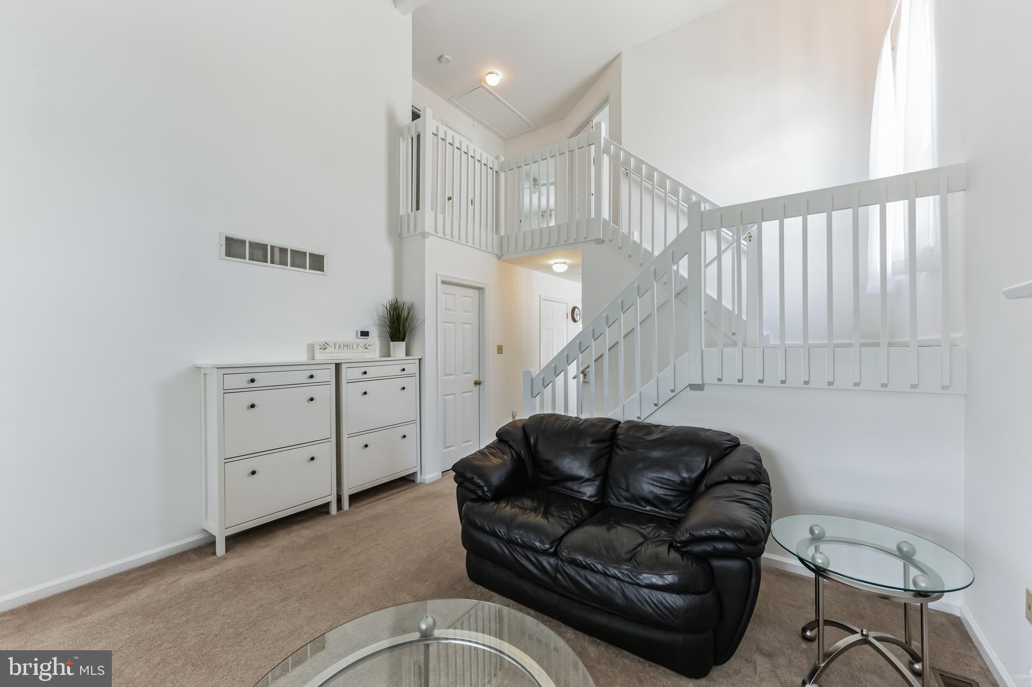 304 Paddington Dr