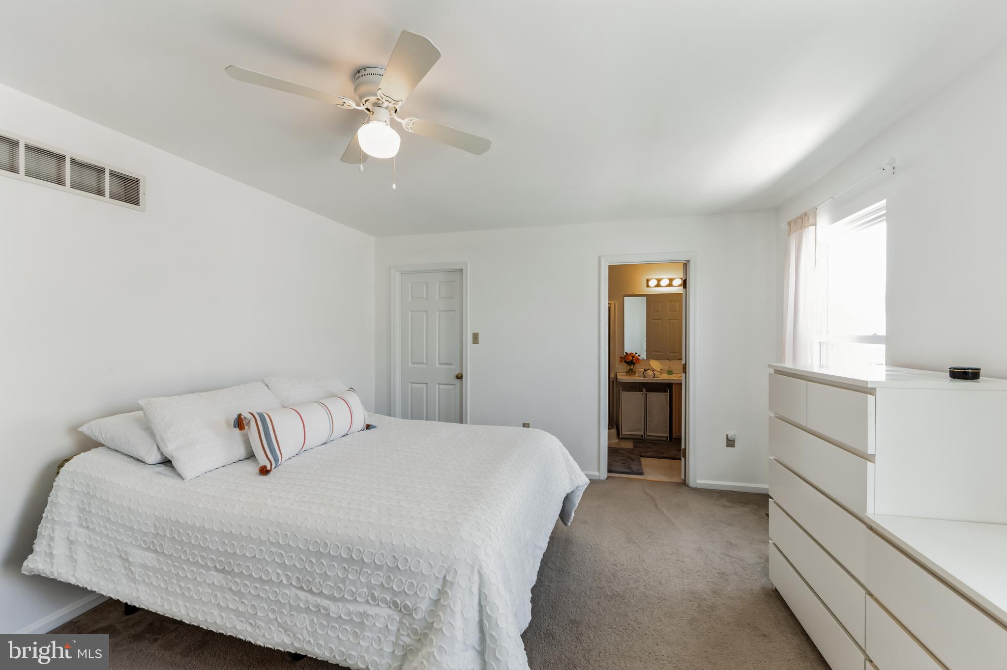 304 Paddington Dr