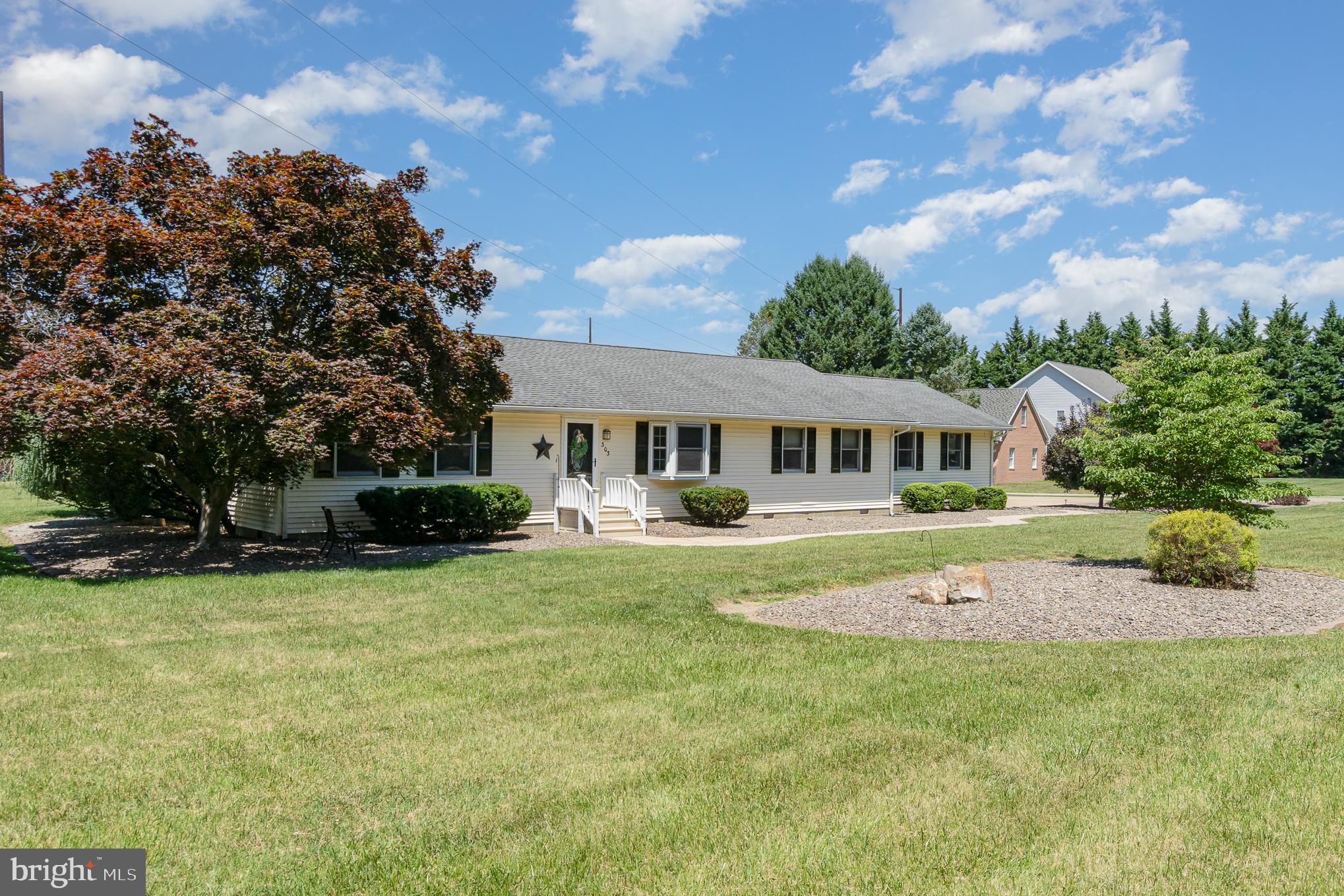 303 Thomas Corner Rd