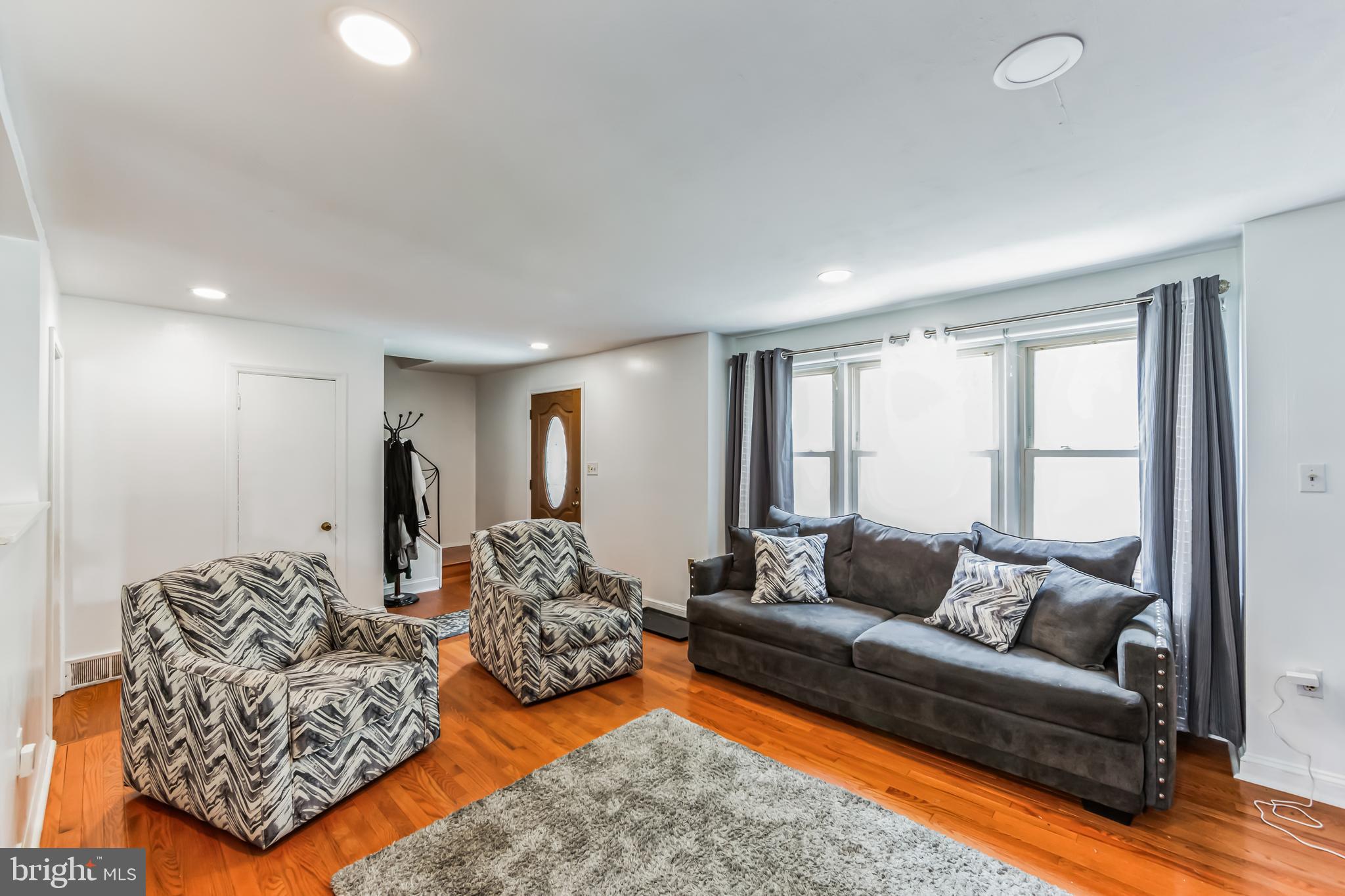 13 Constitution Blvd