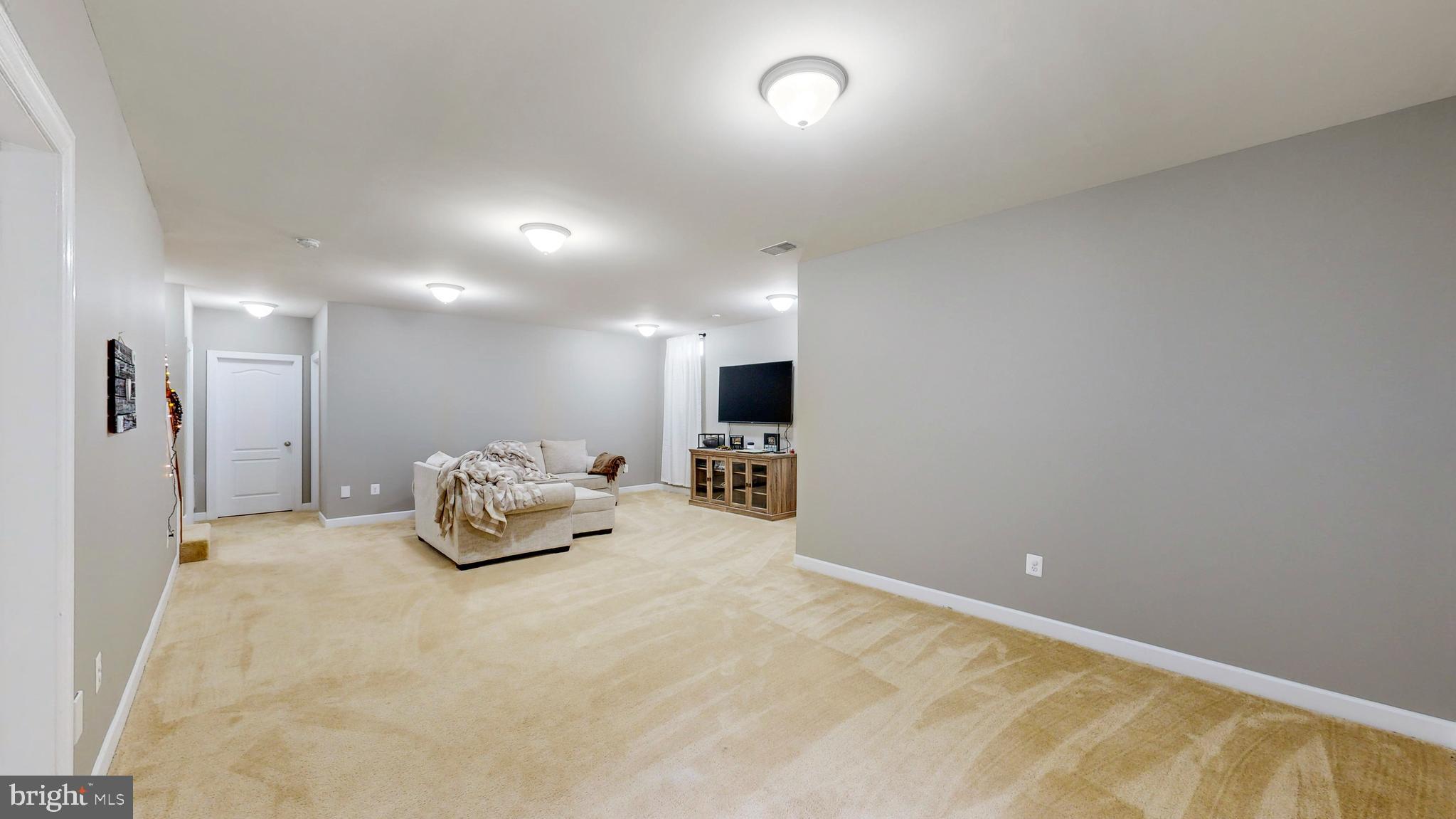 302 Price Dr