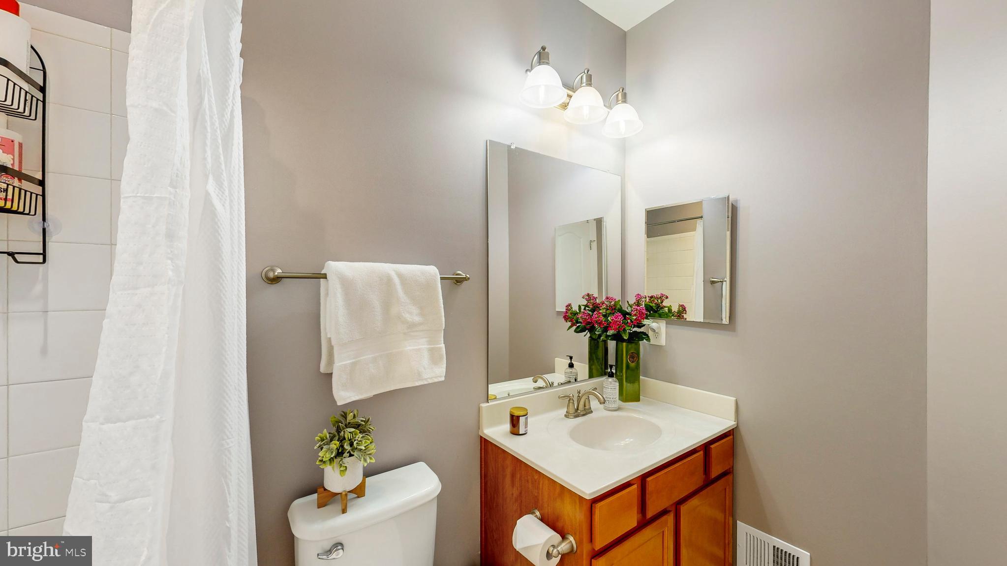 302 Price Dr