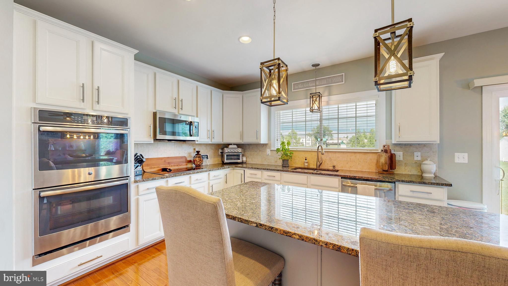 302 Price Dr
