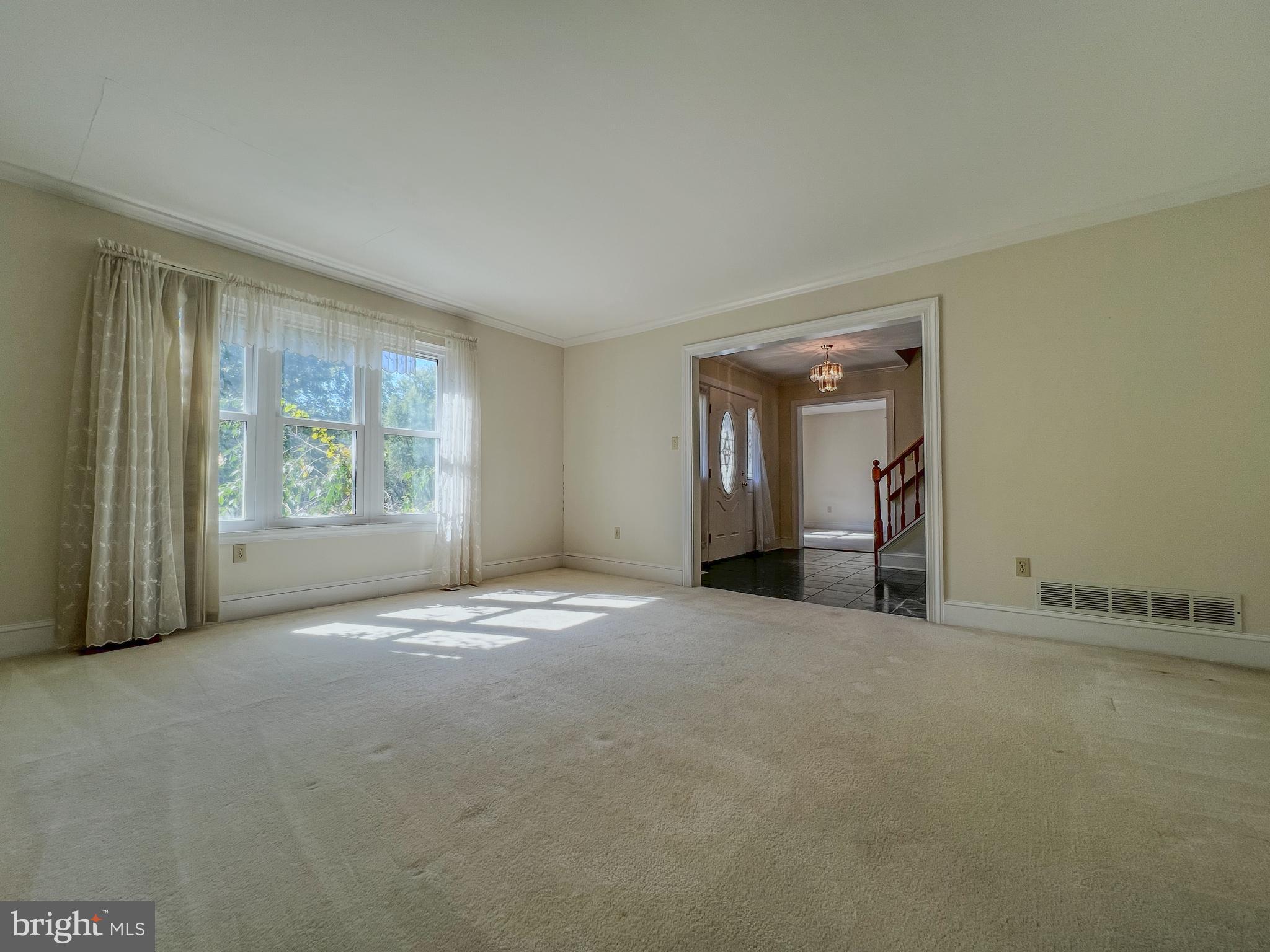 741 Fox Chase Cir