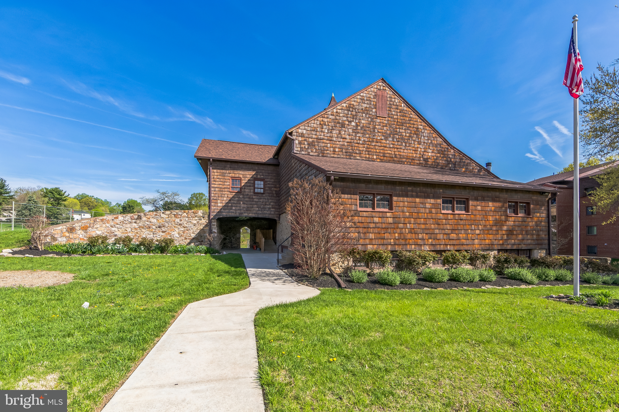 4700 Linden Knoll Dr #431
