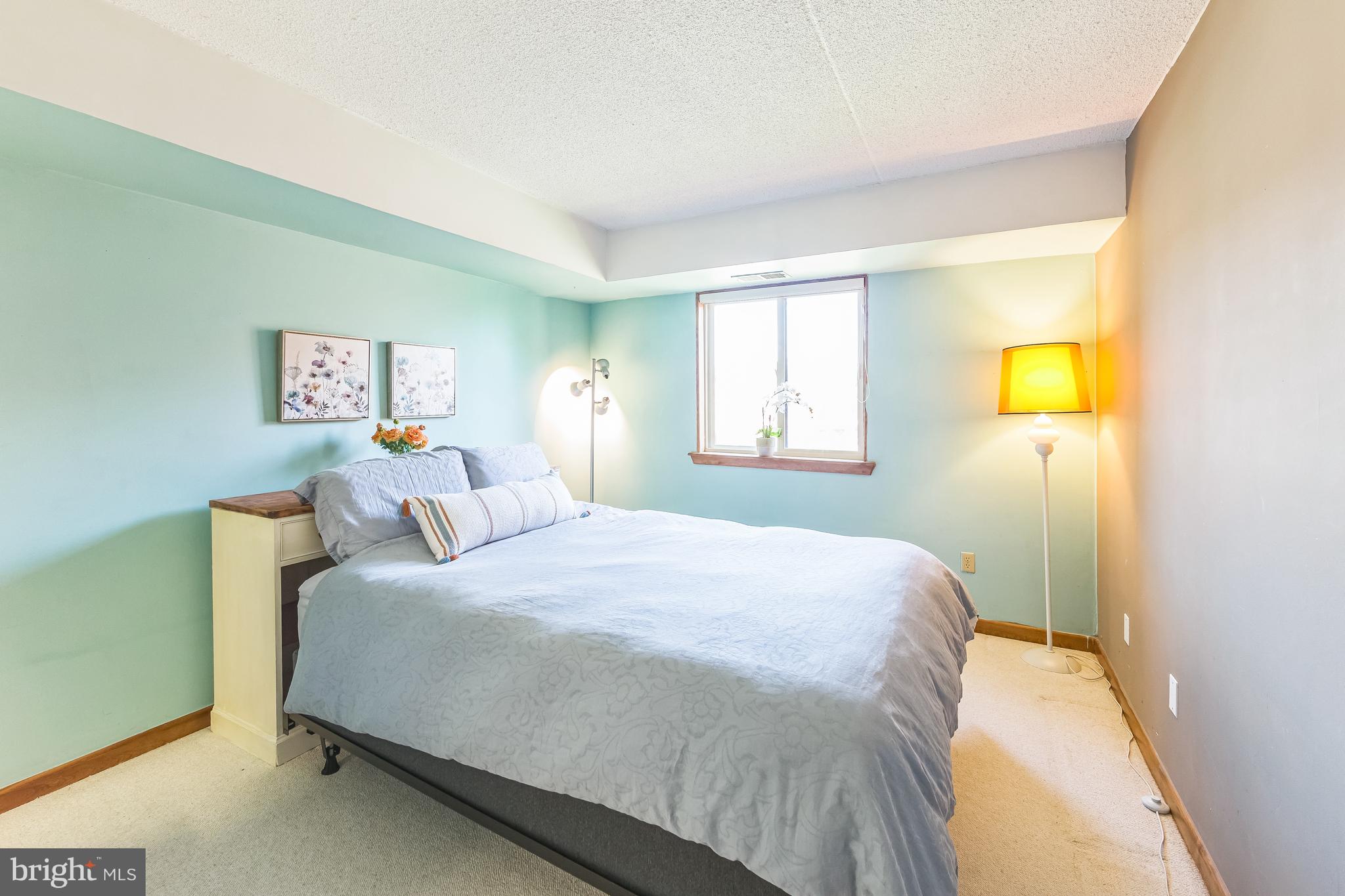 4700 Linden Knoll Dr #431