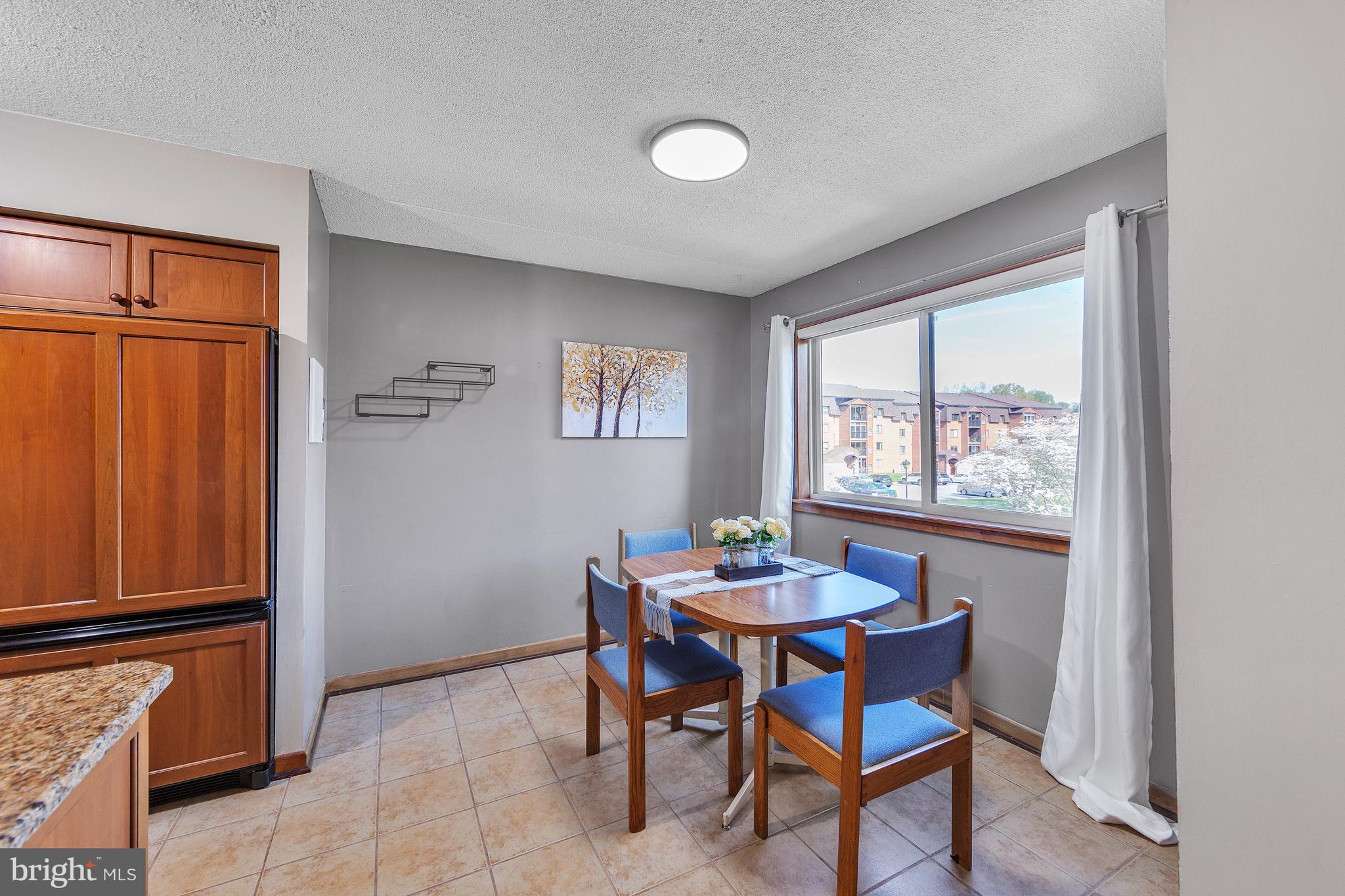 4700 Linden Knoll Dr #431