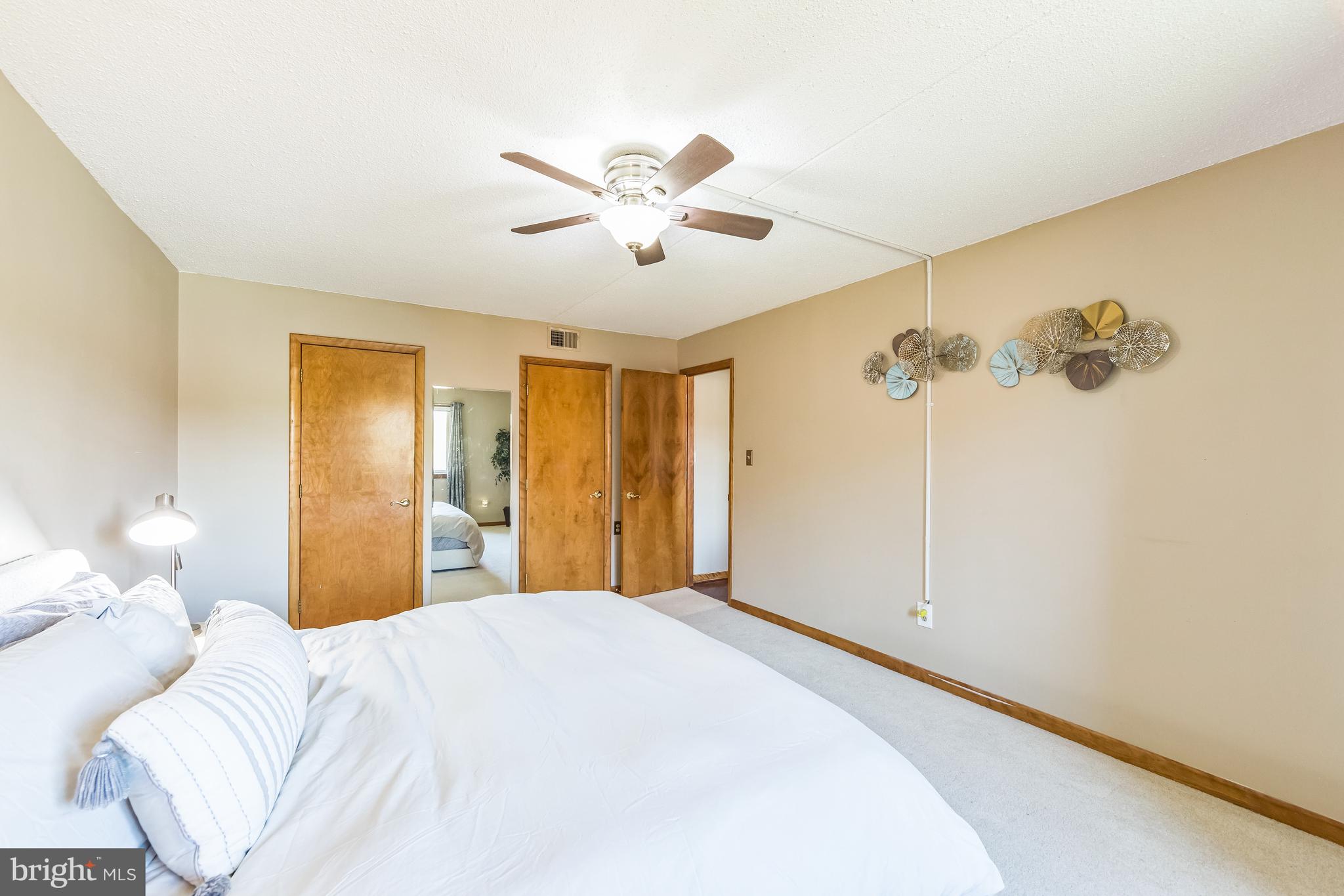 4700 Linden Knoll Dr #431