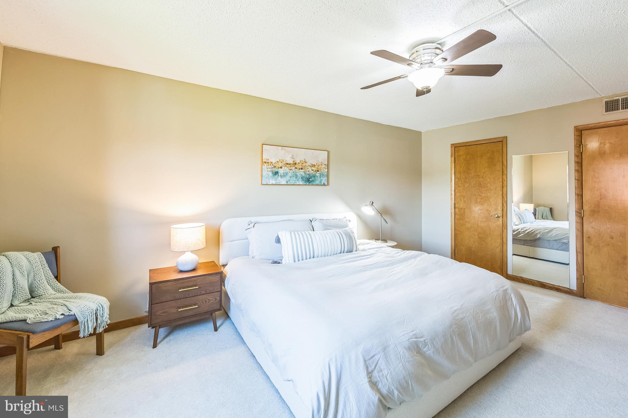 4700 Linden Knoll Dr #431