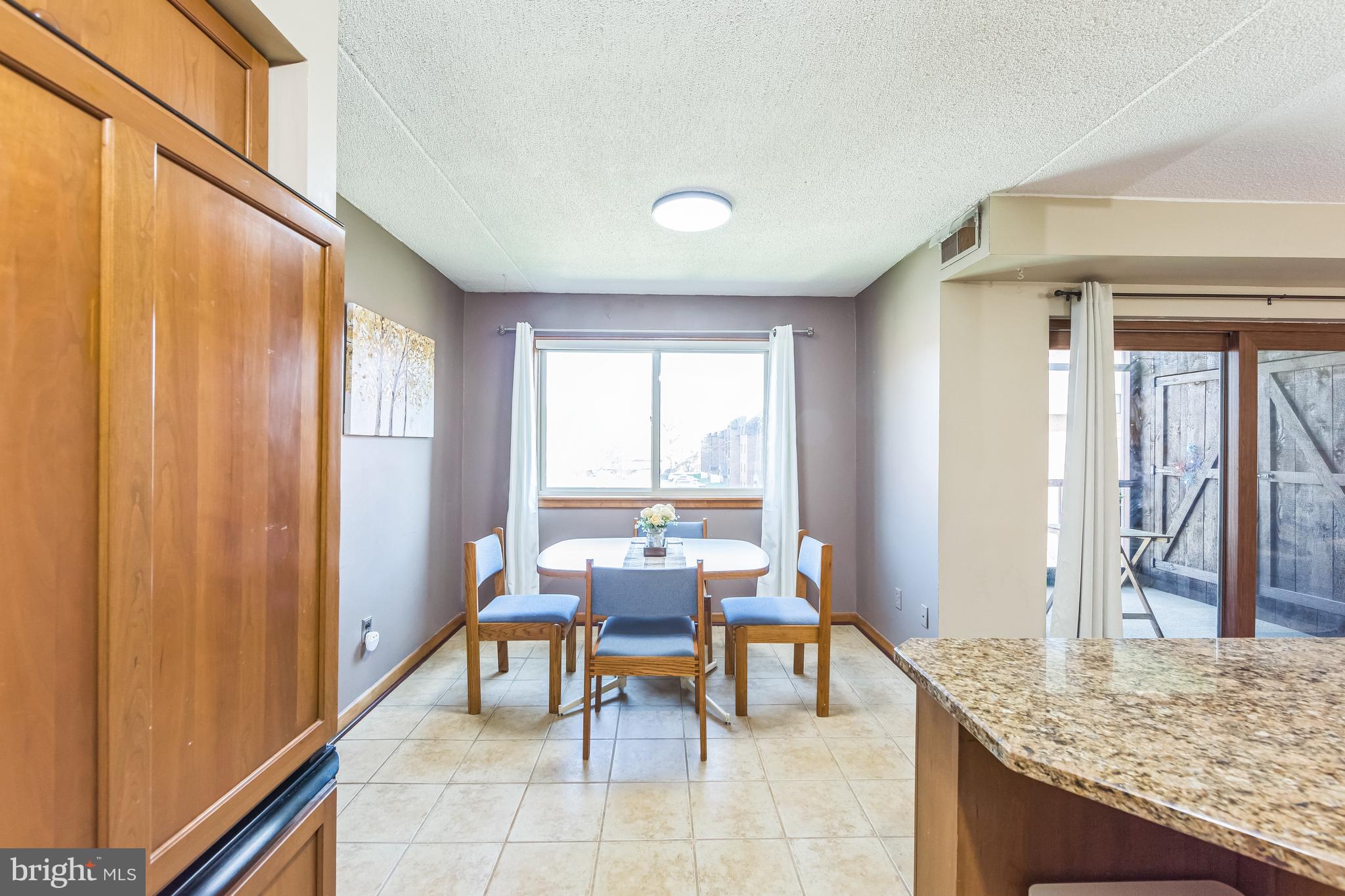 4700 Linden Knoll Dr #431