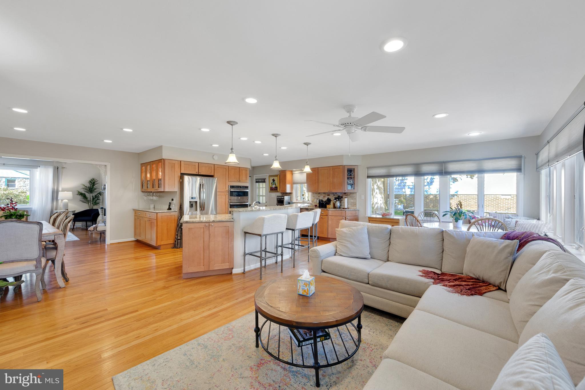 4660 Malden Dr