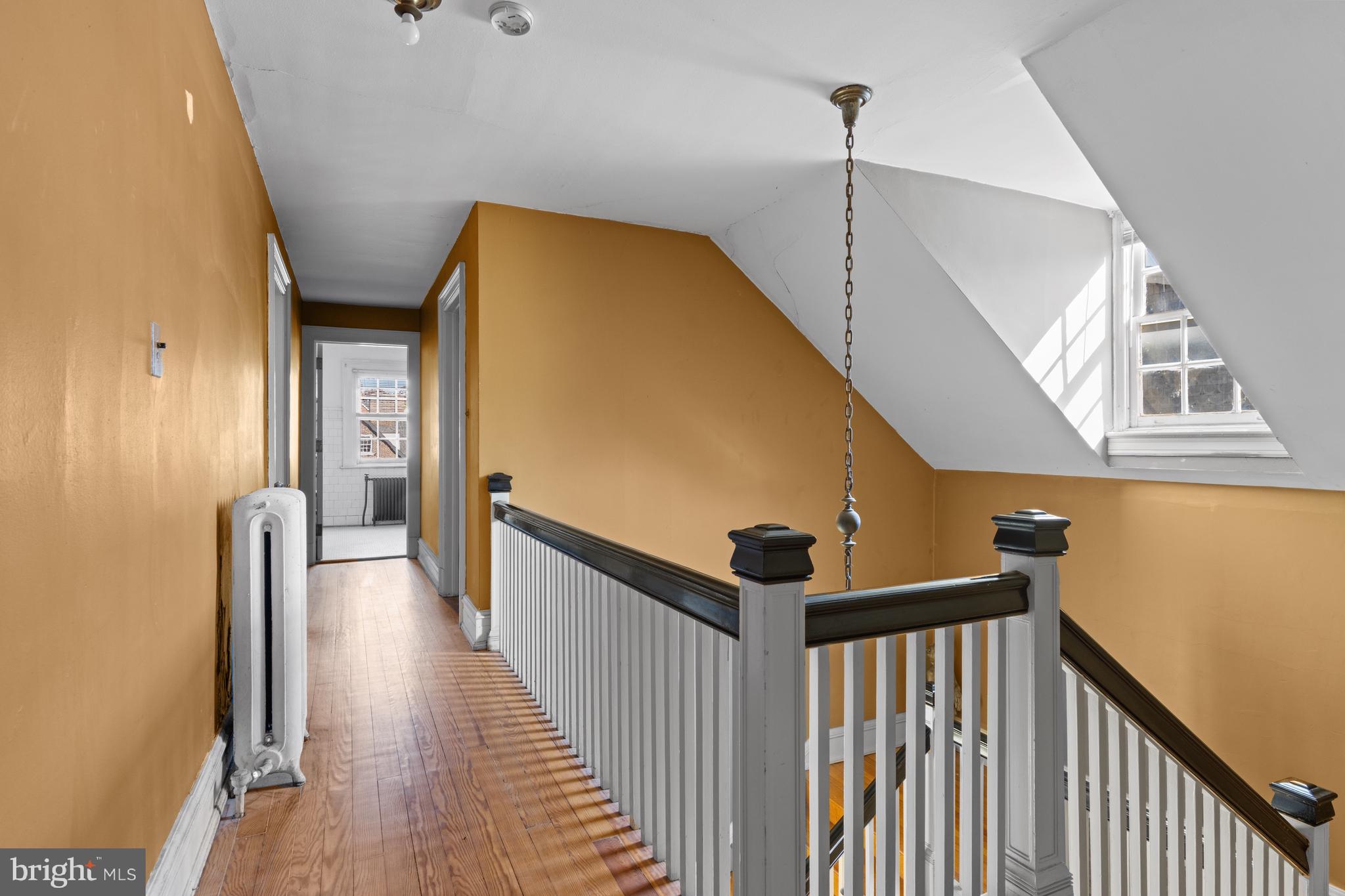 1908 WOODLAWN AVENUE